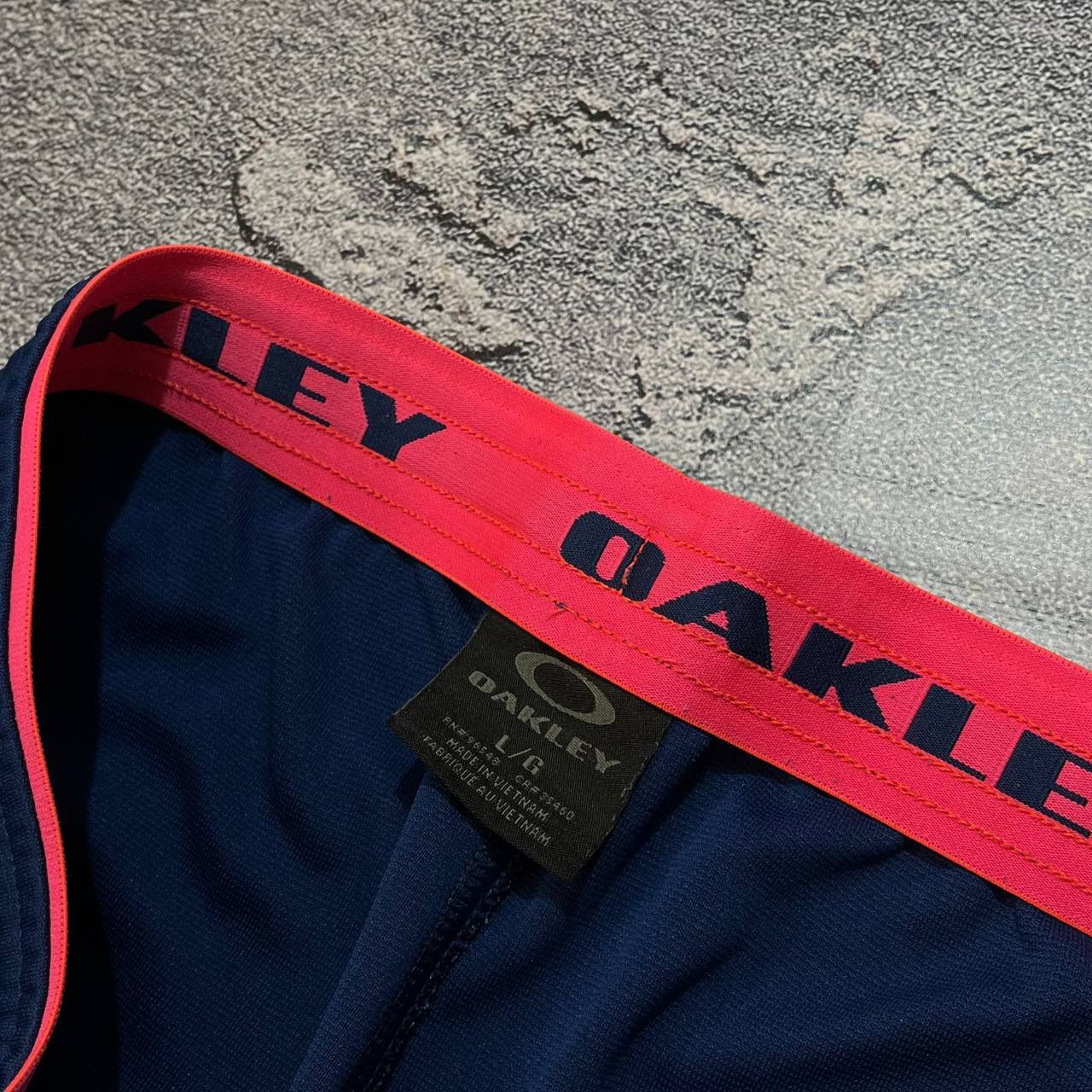 Oakley × Vintage Vintage Rare Shorts Oakley Y2K style Japan Size US 33 - 7 Thumbnail