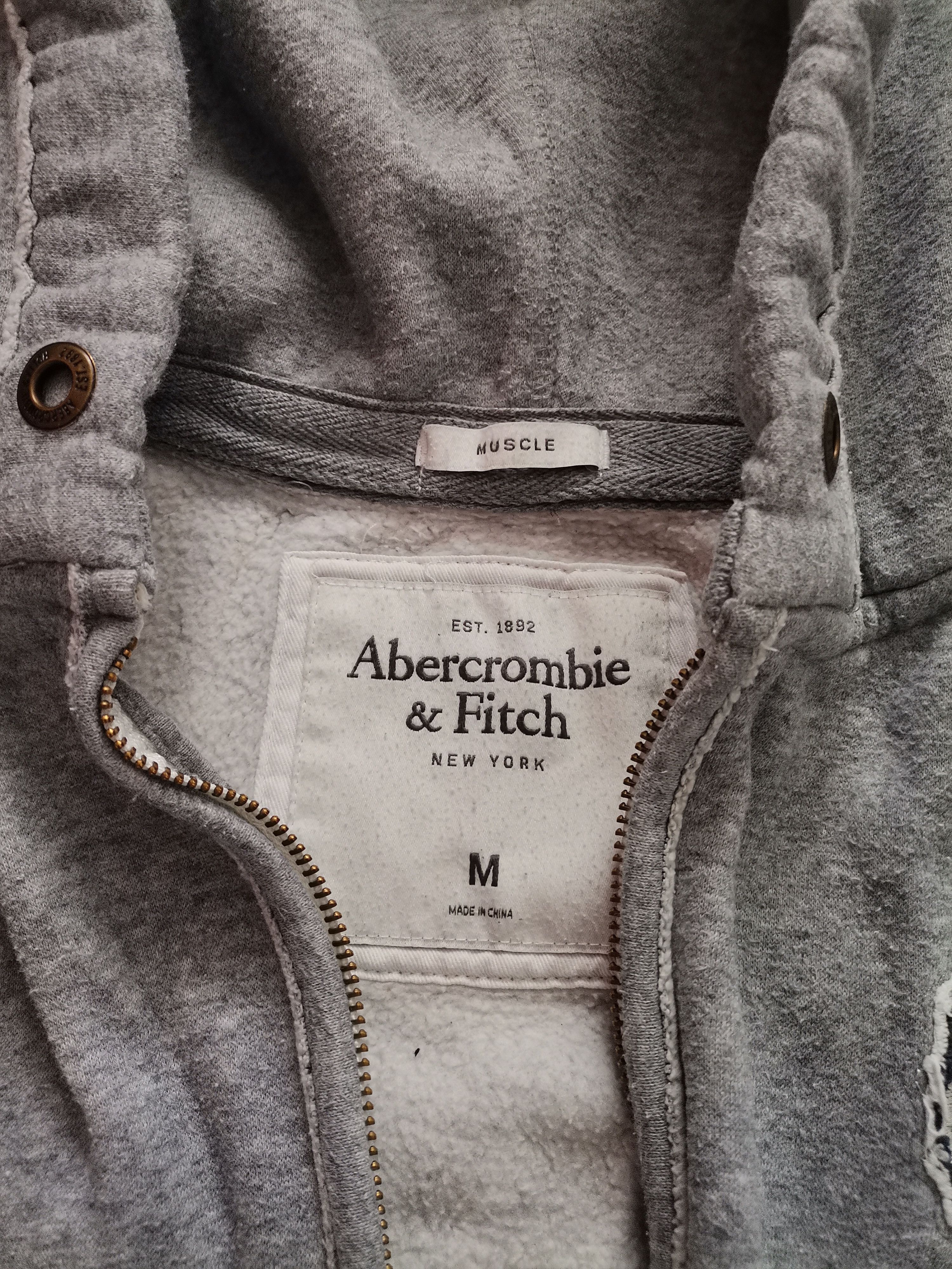 Abercrombie & Fitch Abercrombie & Fitch Zip Up Hoodie Size US M / EU 48-50 / 2 - 3 Thumbnail
