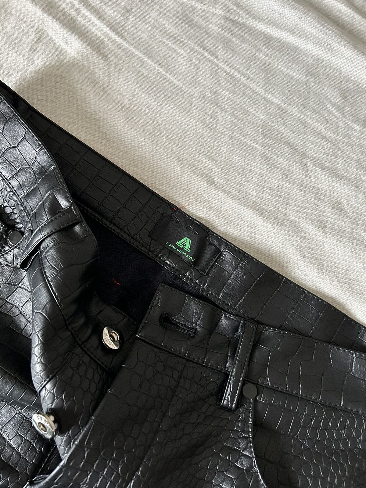 Japanese Brand A Few Good Kids Crocodile Snake Skin Print Leather Pants Size US 30 / EU 46 - 5 Thumbnail