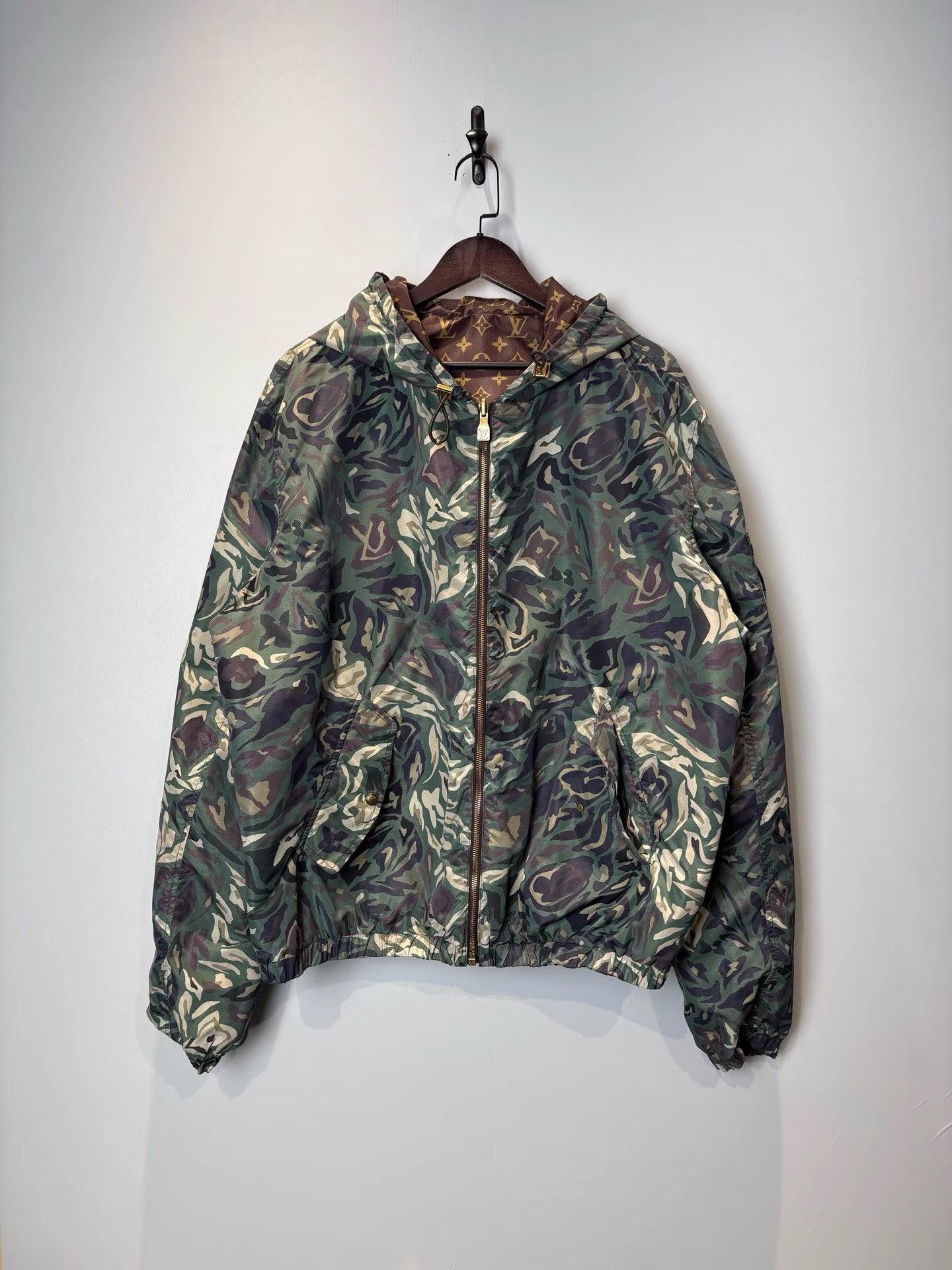 Louis Vuitton Louis Vuitton Nigo Monogram Camo Reversible Jacket K36 Size US XXL / EU 58 / 5 - 3 Thumbnail