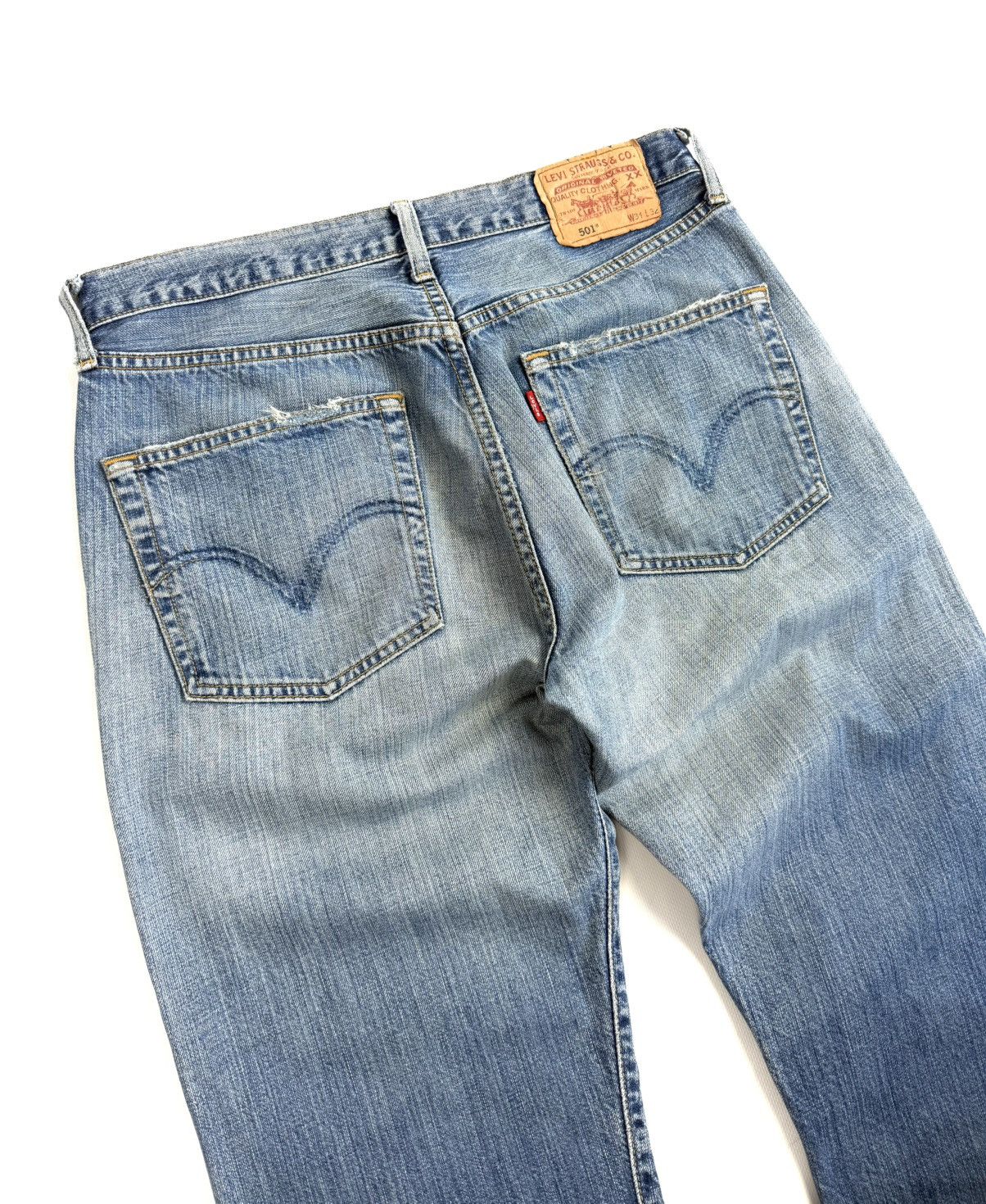 Levi's Vintage Clothing 00s Levi’s 501 Vintage Japan Distressed Washed Blue Jeans Size US 31 - 9 Thumbnail