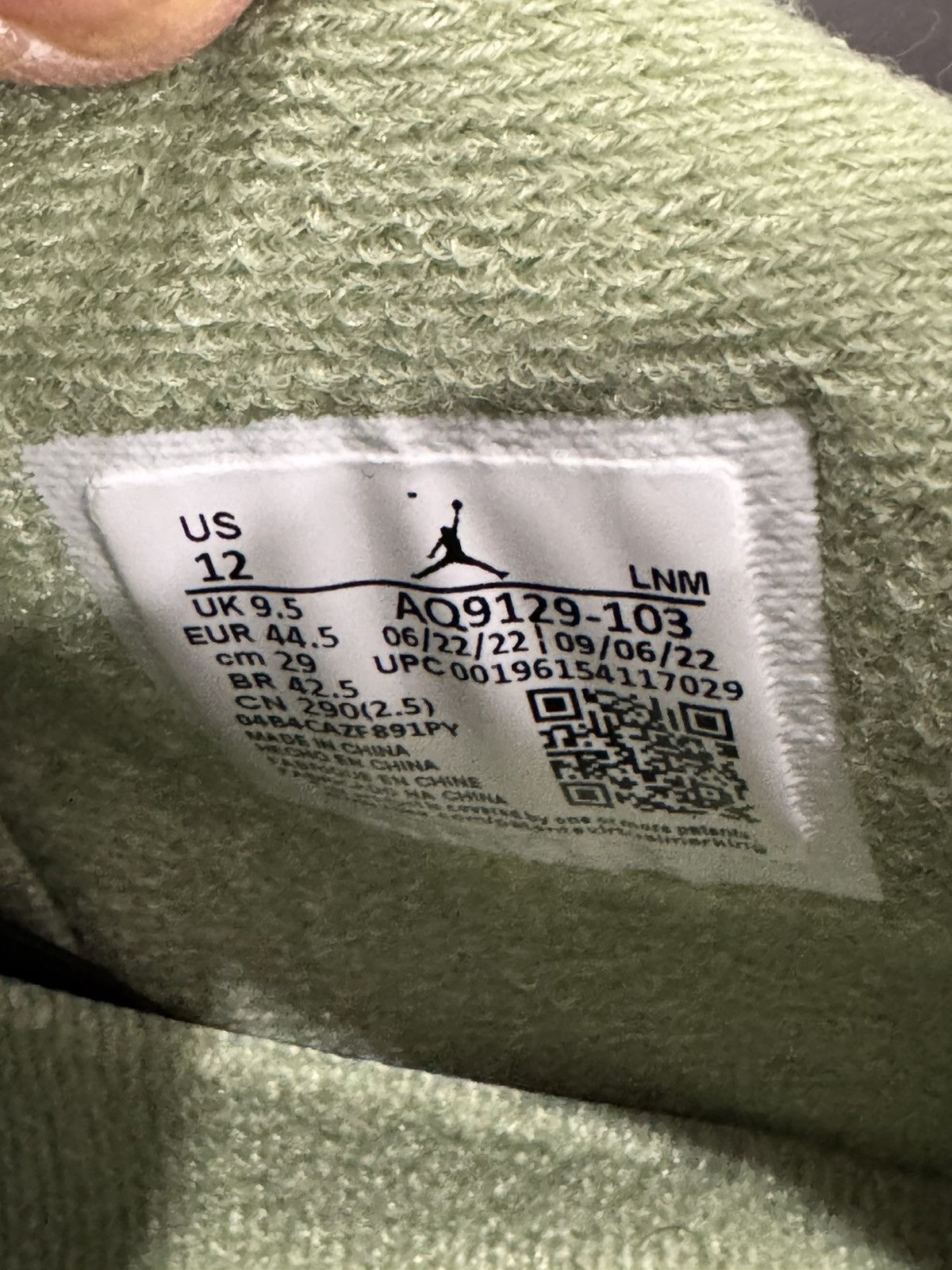 Jordan Brand Jordan 4 Retro Seafoam (Womens) M10.5 Size US 12 / IT 42 - 5 Thumbnail