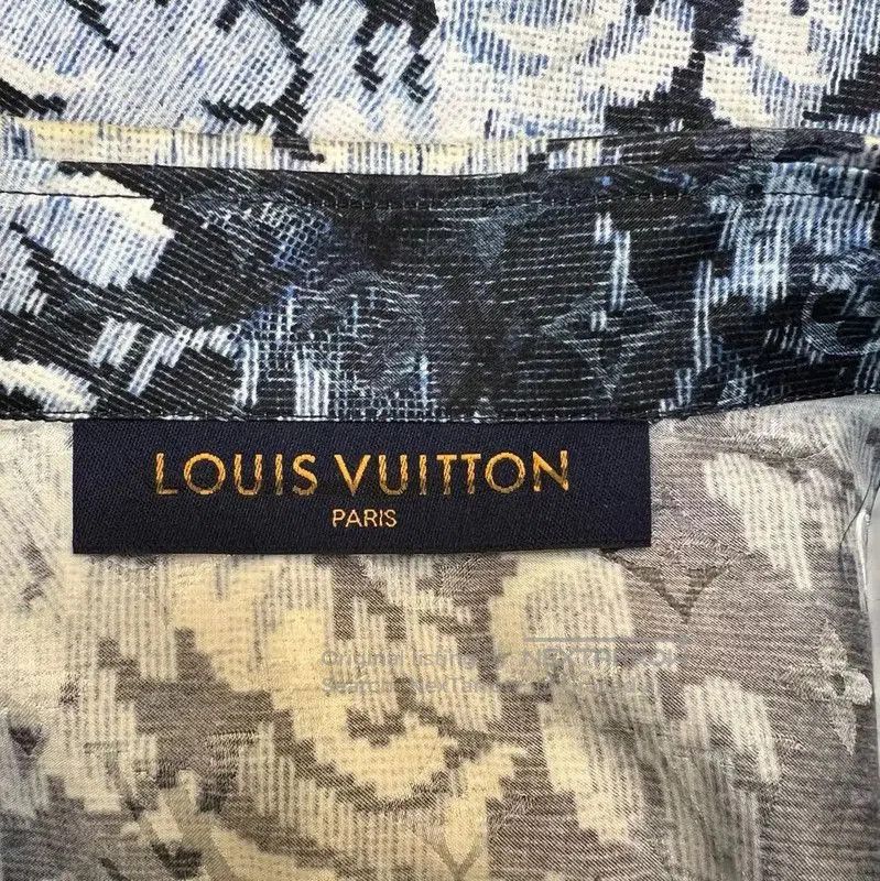 Louis Vuitton Louis Vuitton Blue Cotton Women's Shirt . Size L / US 10 / IT 46 - 5 Thumbnail