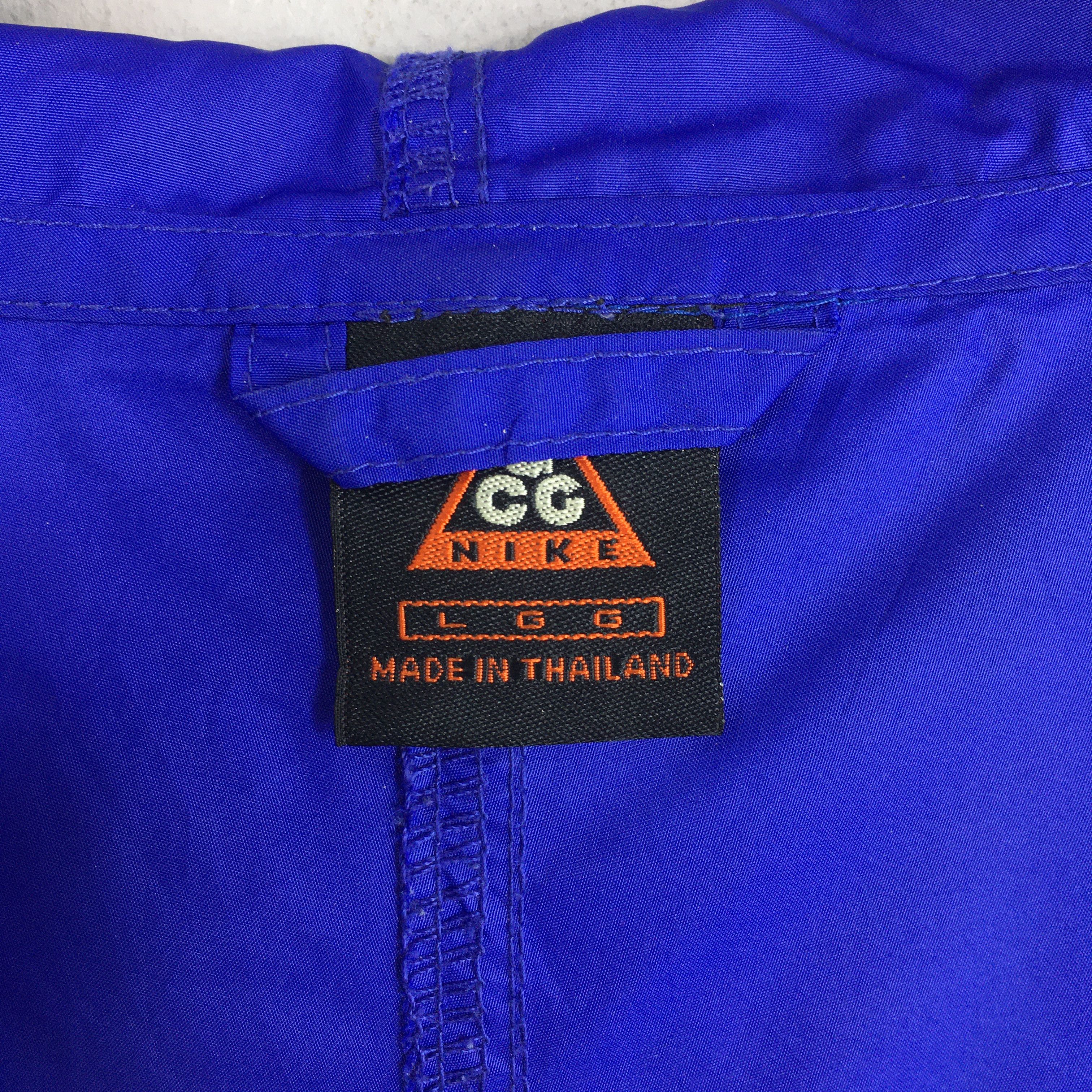 Nike ACG Vintage 90's Nike Acg Windbreaker Blue Hoodie Jacket Large Size US L / EU 52-54 / 3 - 5 Thumbnail