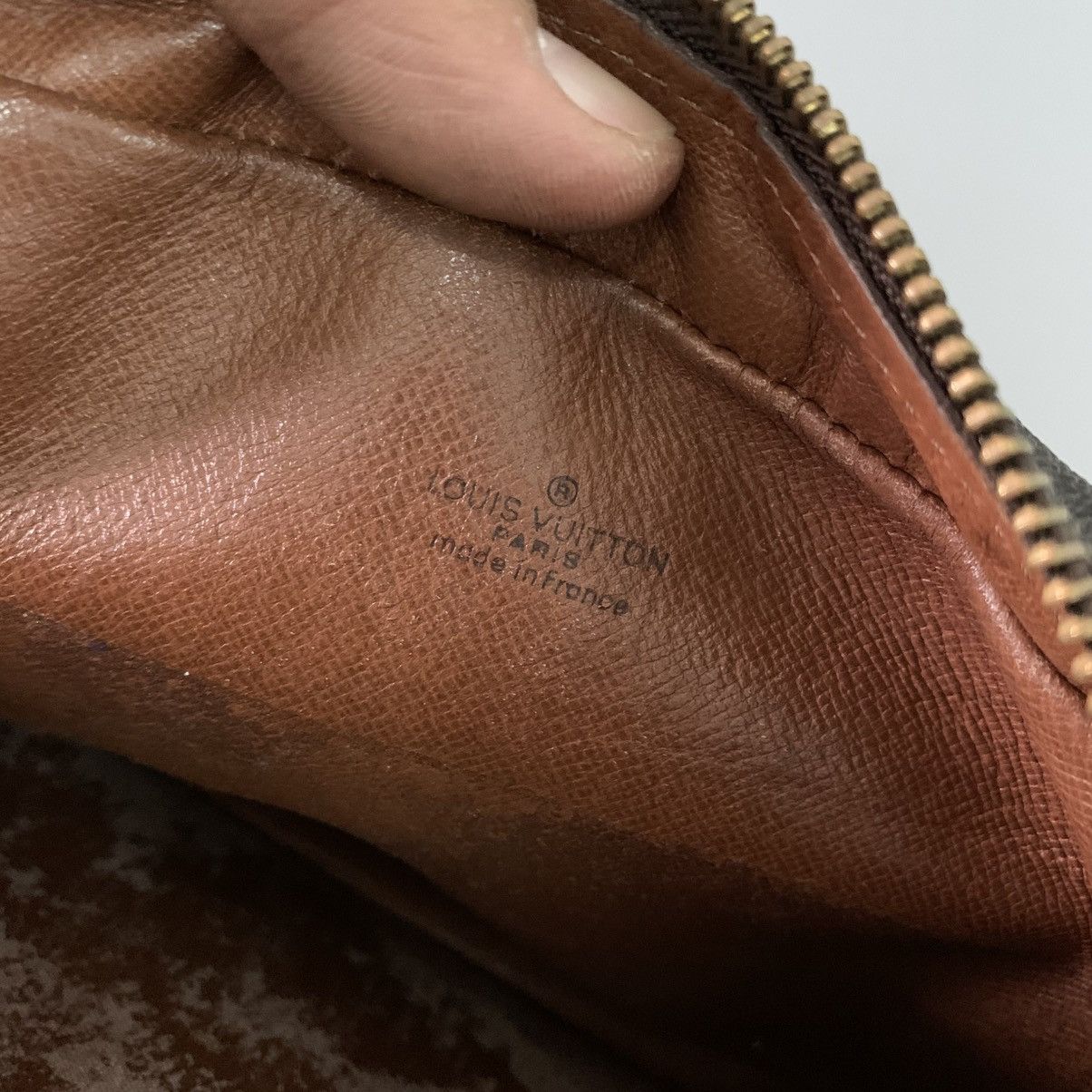 Louis Vuitton Louis Vuitton Monogram Clutch Bag Size ONE SIZE - 12 Thumbnail