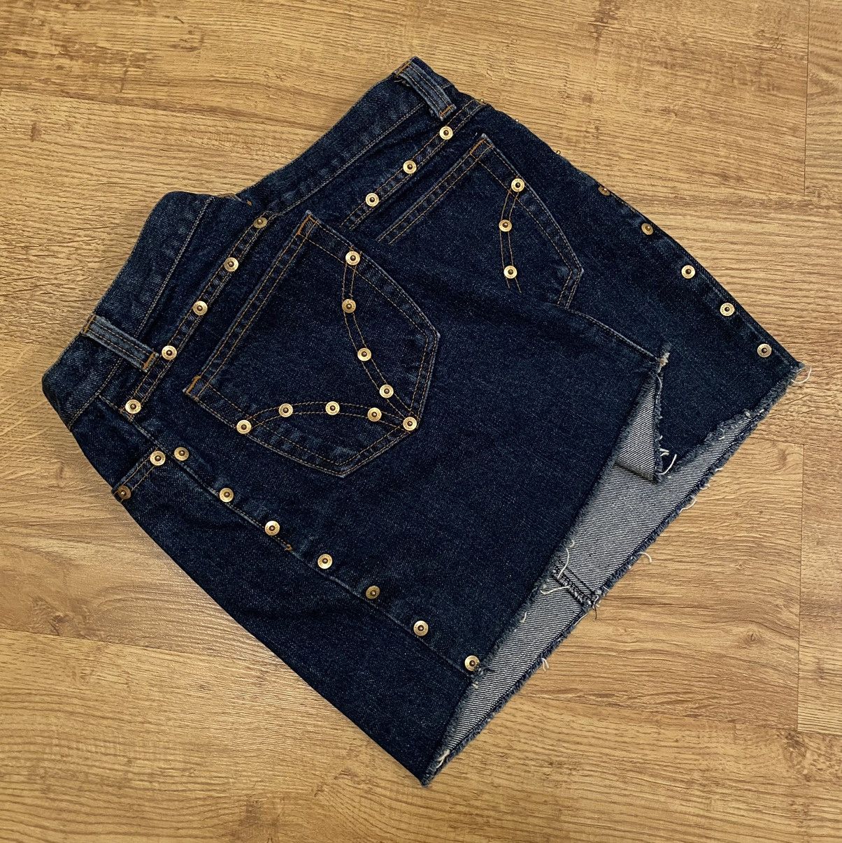 Dolce & Gabbana Dolce & Gabbana Denim Skirt x Vintage x Luxury Size 32" / US 10 / IT 46 - 4 Thumbnail