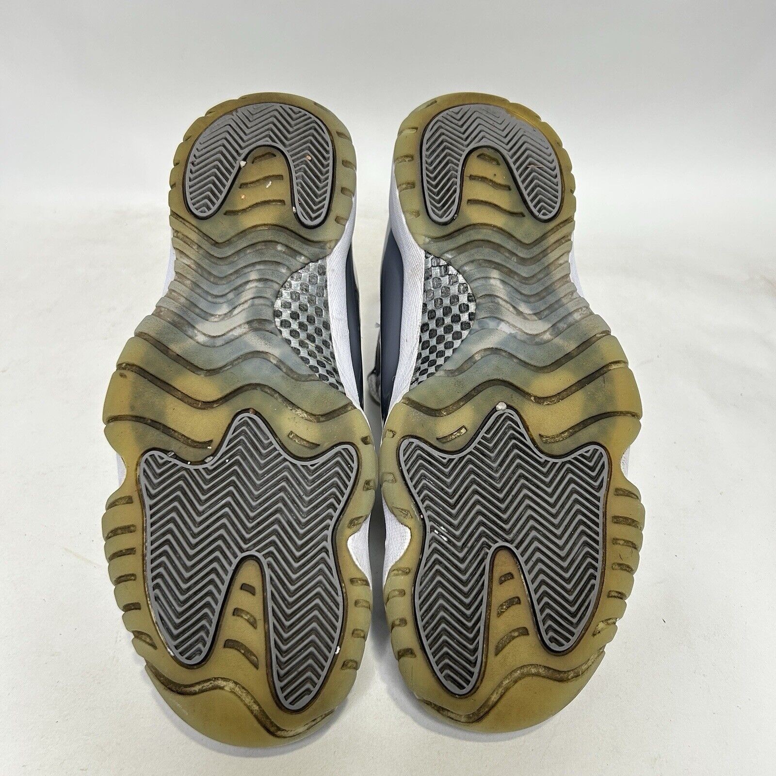 Jordan Brand Nike Air Jordan 11 Retro OG “Cool Grey” 2024 Size US 10.5 / EU 43-44 - 7 Thumbnail