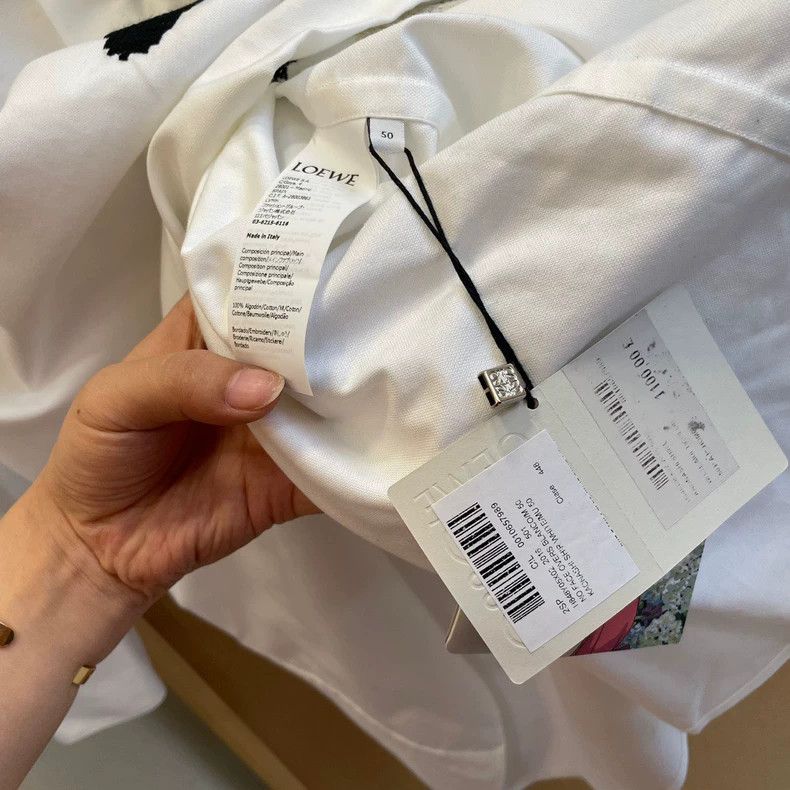 Loewe LOEWE size50 White shirt Size US M / EU 48-50 / 2 - 7 Thumbnail