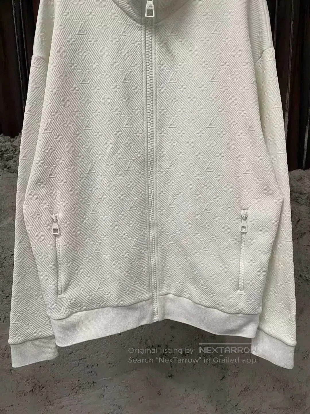 Louis Vuitton Louis Vuitton White Embossed Zipper Jacket. Size US XXL / EU 58 / 5 - 5 Thumbnail
