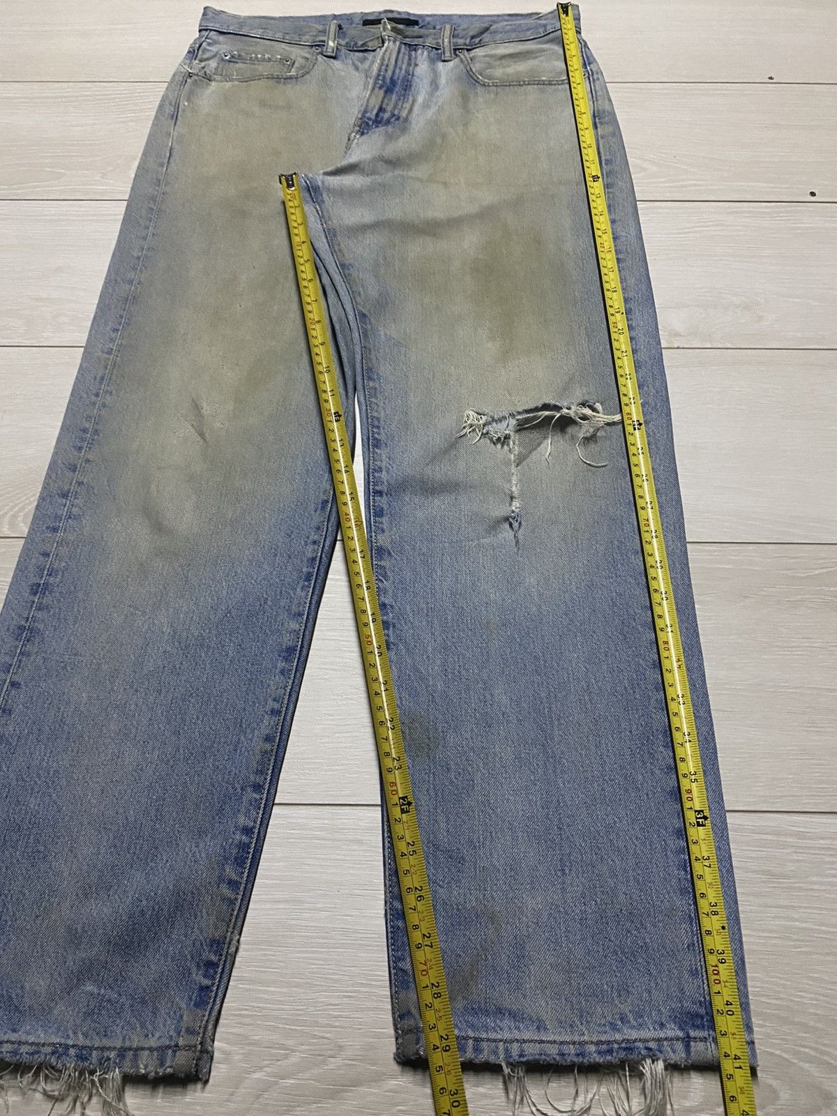 Uniqlo Vintage Japanese Uniqlo Grunge Distressed Tappered Leg Jeans Size US 34 / EU 50 - 19 Thumbnail