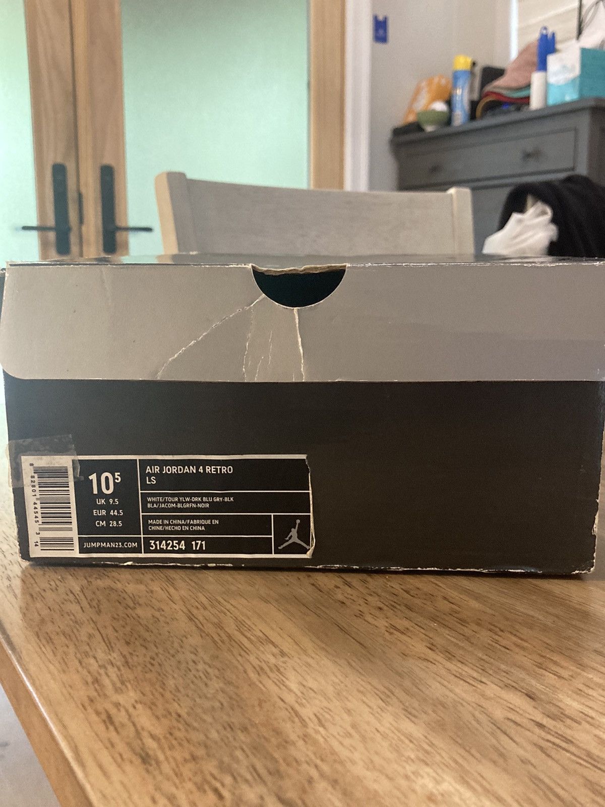 Jordan Brand × Nike Air Jordan 4 “Tour Yellow” Size US 10.5 / EU 43-44 - 6 Thumbnail