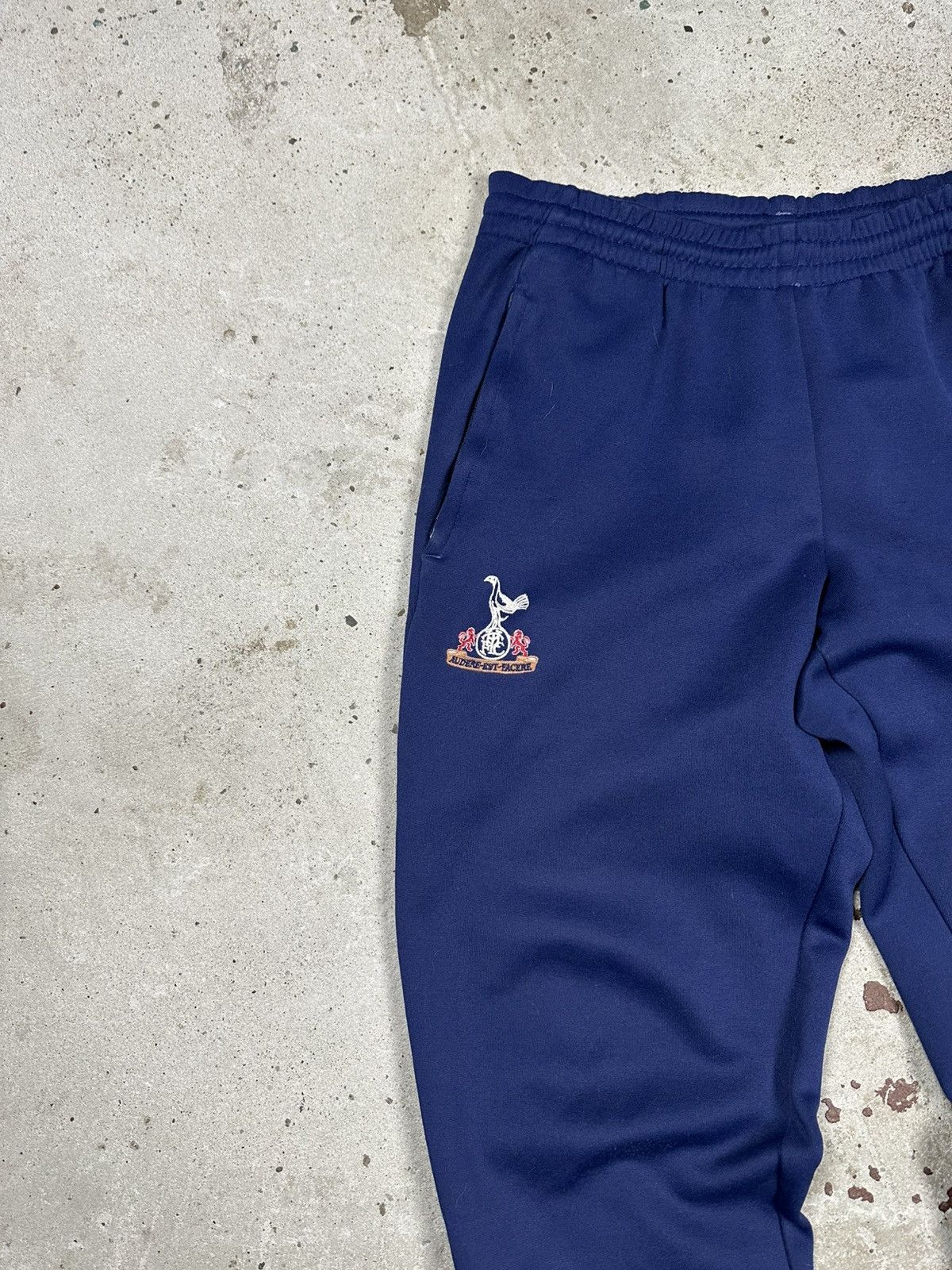 Adidas Vintage 90s Adidas x Tottenham Hotspur Navy Track Pants Size US 30 / EU 46 - 6 Thumbnail