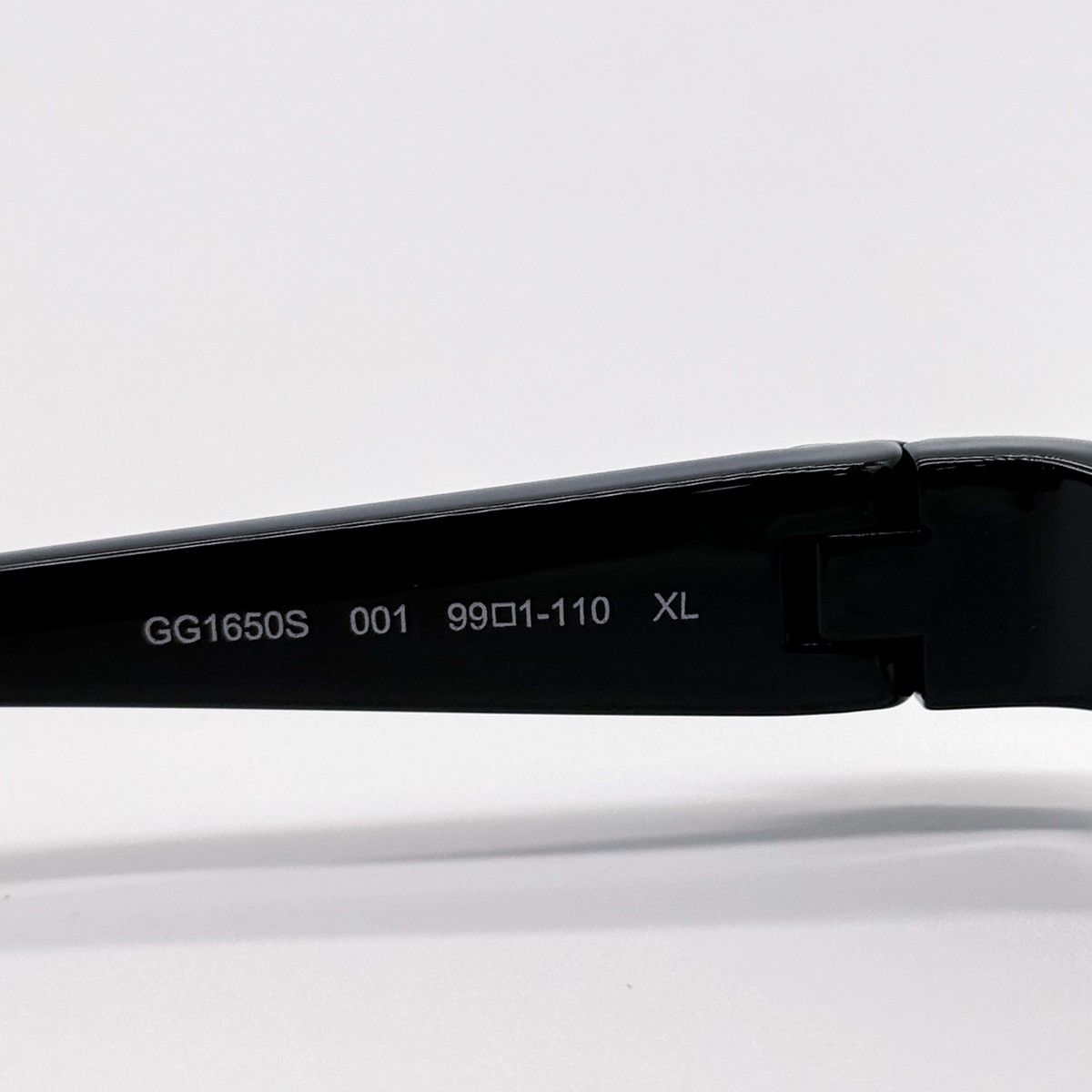 Gucci NEW GUCCI GG1650S 001 SHIELD BLACK WOMEN SUNGLASSES GUCCI Size ONE SIZE - 9 Thumbnail