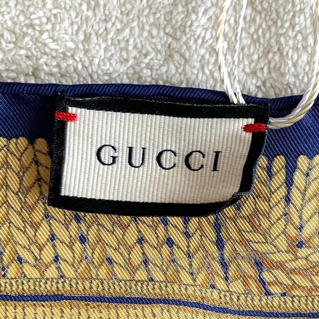 Gucci Guicci Navy Blue Badge Printed Twill Silk Scarf| Size ONE SIZE - 6 Thumbnail