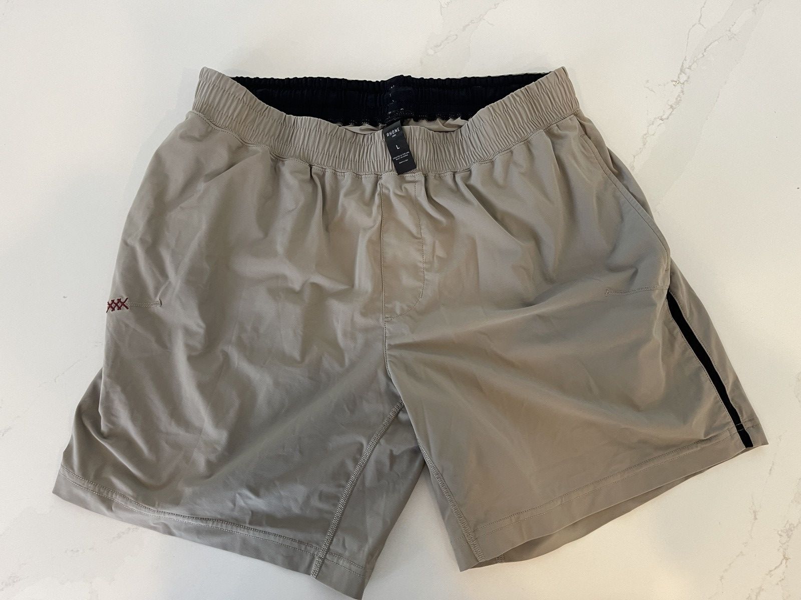 Rhone Rhone Shorts Size Large Size US 32 / EU 48 - 1 Thumbnail