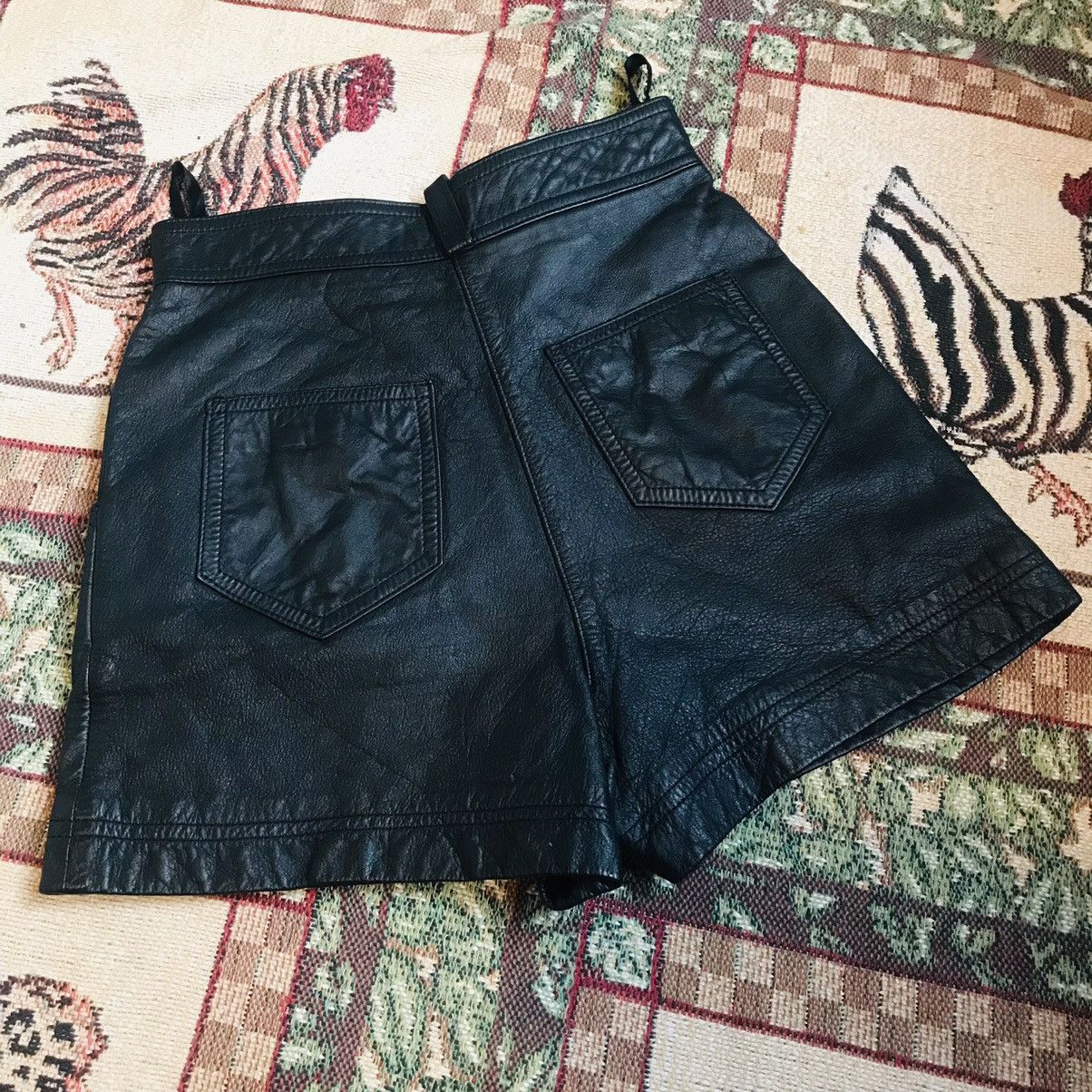 Japanese Brand × Vintage Japanese Horse Leather Short Size 24" / US 00 / IT 34 - 2 Thumbnail