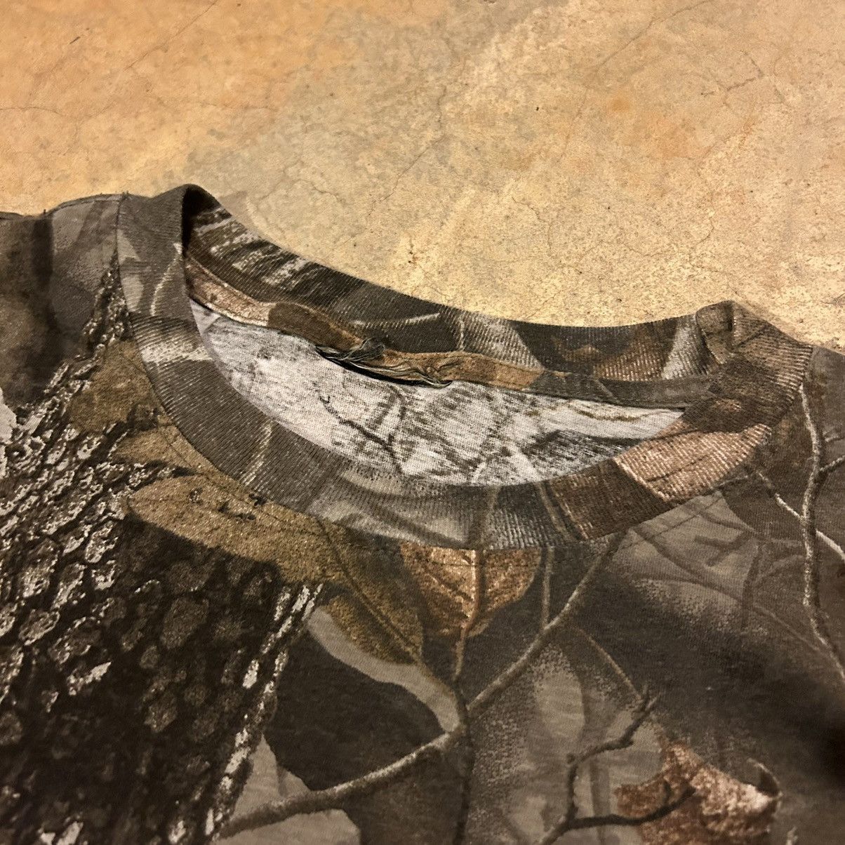 Realtree × Vintage Essential Vintage Y2K Realtree Camo Pocket Tee Skater Size US XL / EU 56 / 4 - 4 Thumbnail