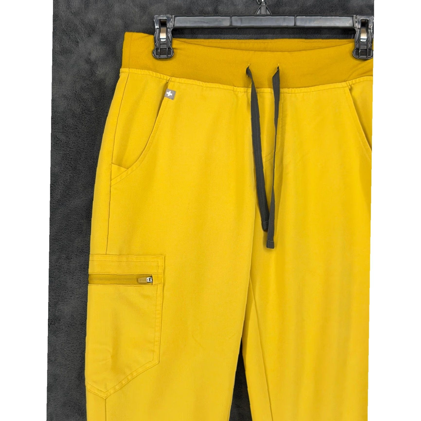 Vintage FIGS Zamor Jogger Scrub Pants Womens Small Yellow Technical Collection W18SW2005 Size 28" / US 6 / IT 42 - 2 Thumbnail