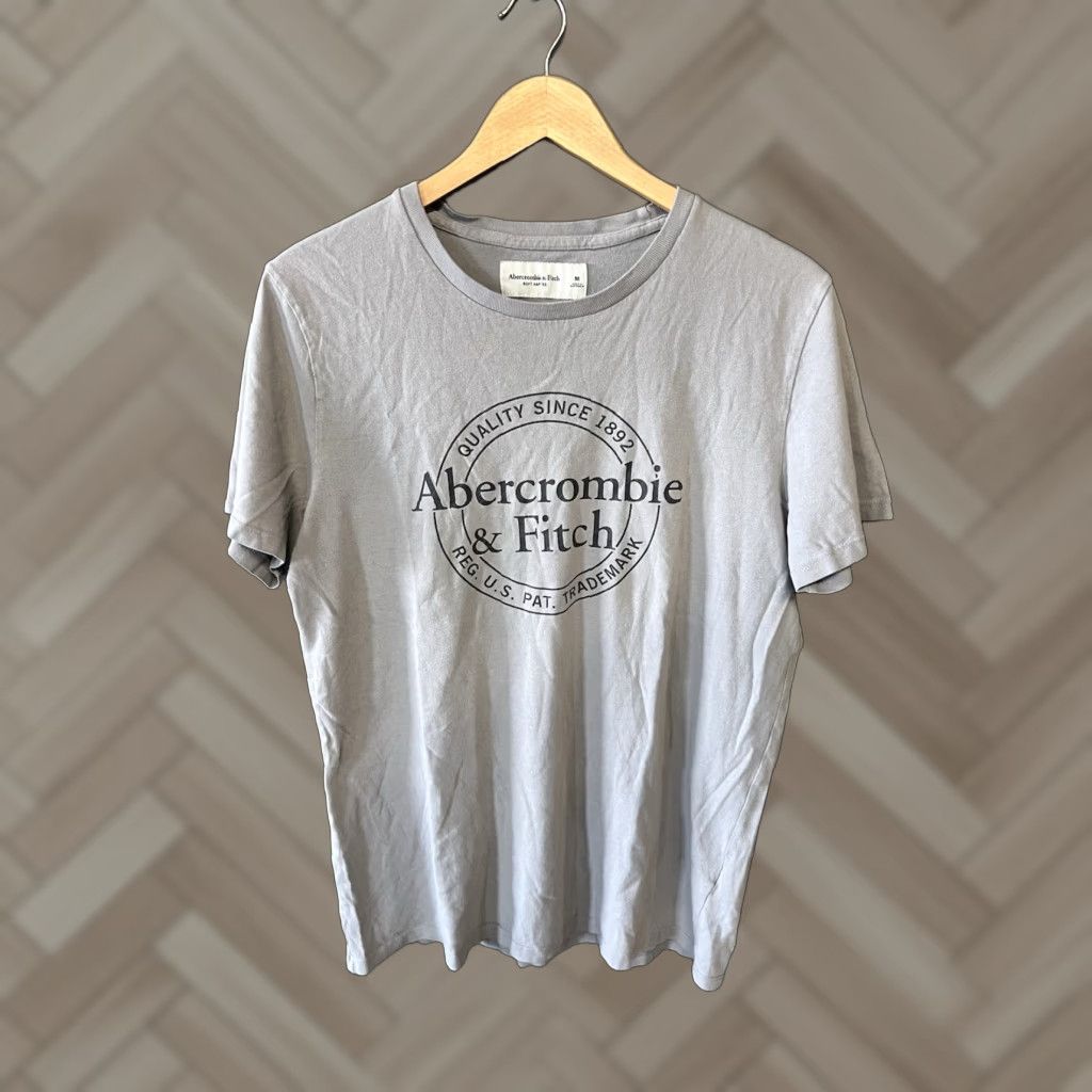 Abercrombie & Fitch Abercrombie & Fitch Mens Gray Short Sleeve T-Shirt Size M Size US M / EU 48-50 / 2 - 1 Thumbnail