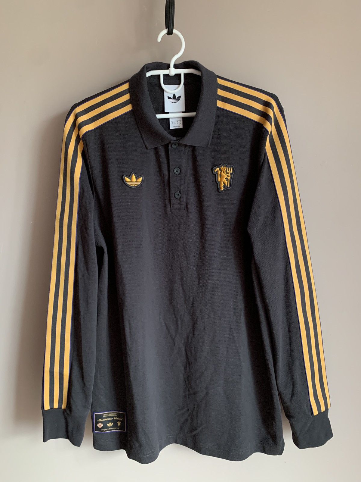 Adidas Manchester United Soccer Jersey Retro Adidas Originals Sz M Size US M / EU 48-50 / 2 - 1 Thumbnail