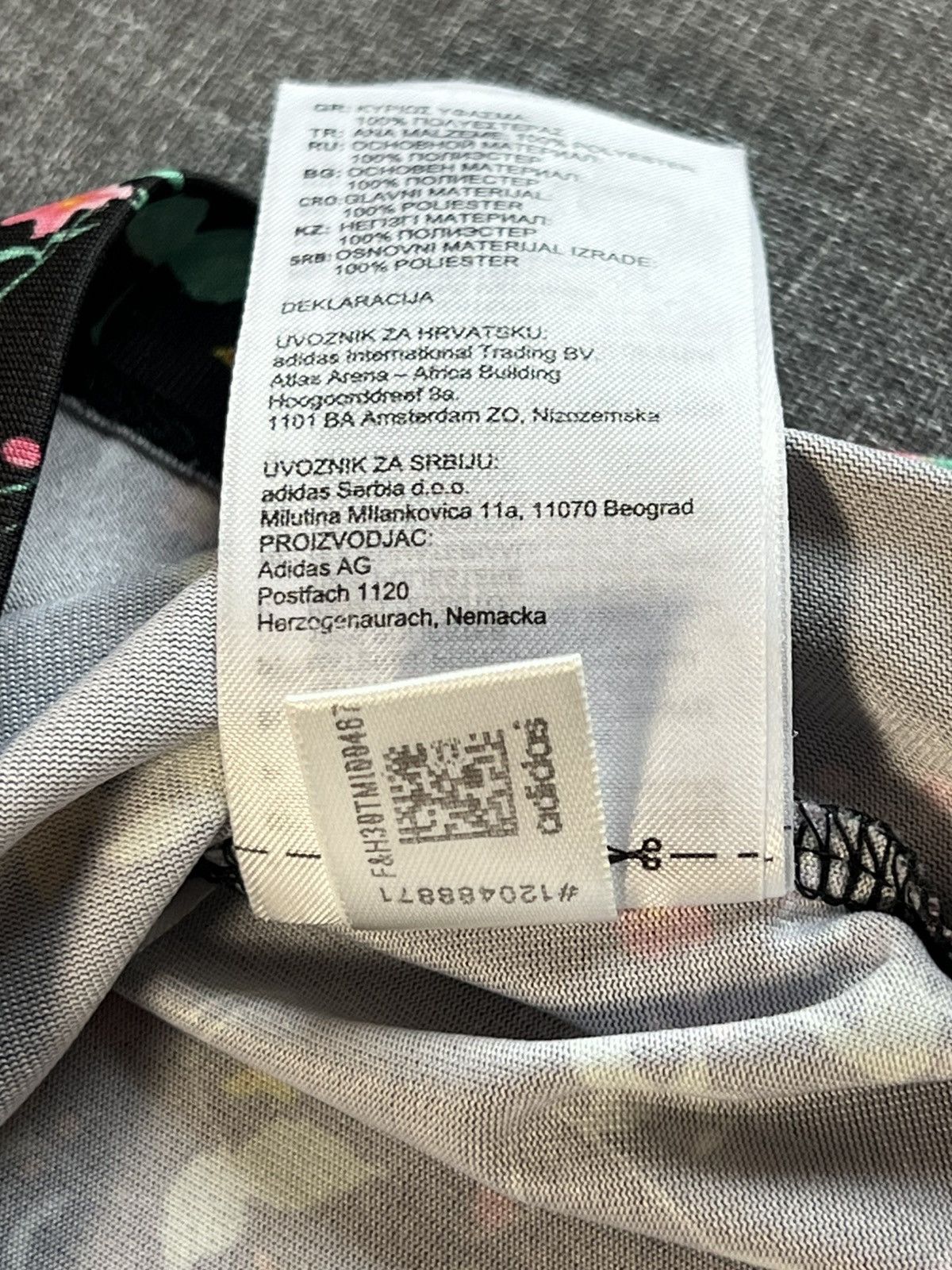 Adidas Adidas Originals Floral Print T-Shirt 🌸 Size XS — Like New Size XS / US 0-2 / IT 36-38 - 9 Thumbnail