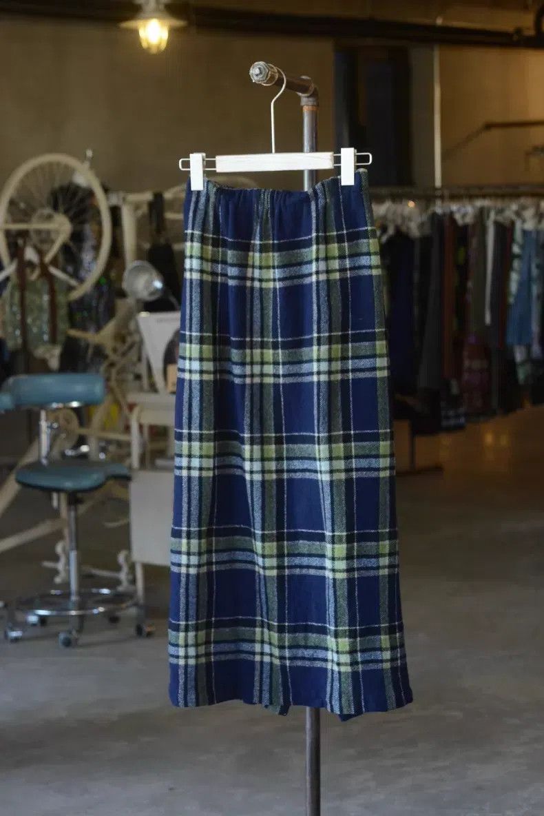Comme des Garcons Comme Des Garcons size M Plaid Straight Back Split Maxi Sk Size 23" - 1 Thumbnail