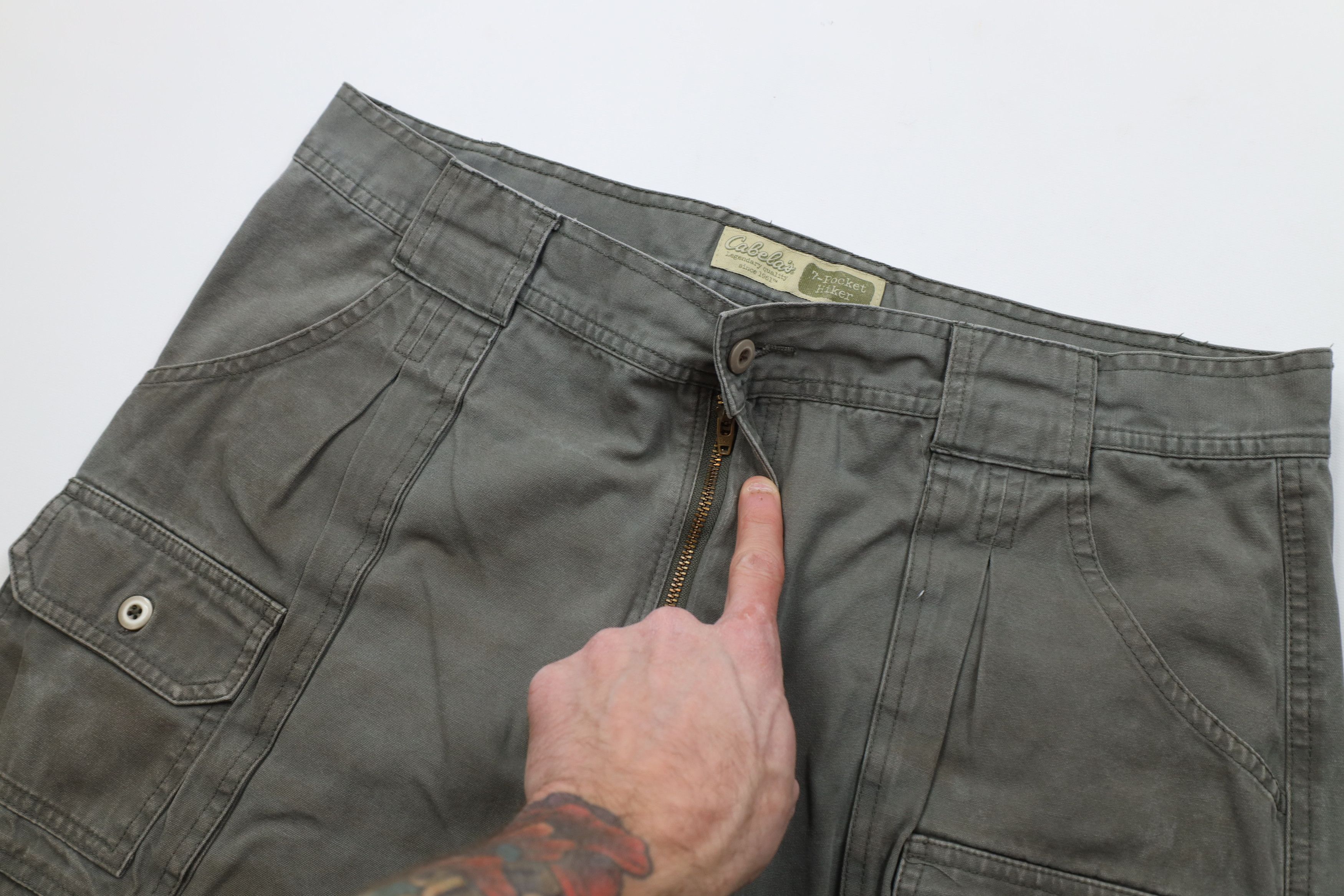 Cabelas Vintage Cabelas Baggy Wide Leg Cargo Pants Green Cotton Size US 38 / EU 54 - 9 Thumbnail
