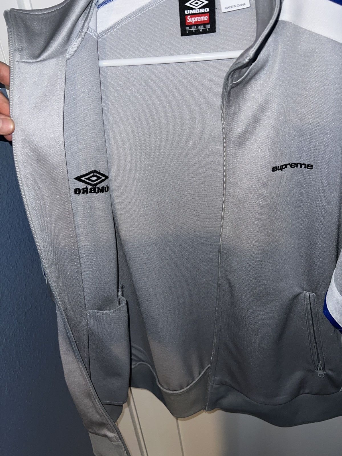 Supreme × Umbro Supreme x Umbro snap sleeve jacket Size US L / EU 52-54 / 3 - 7 Thumbnail