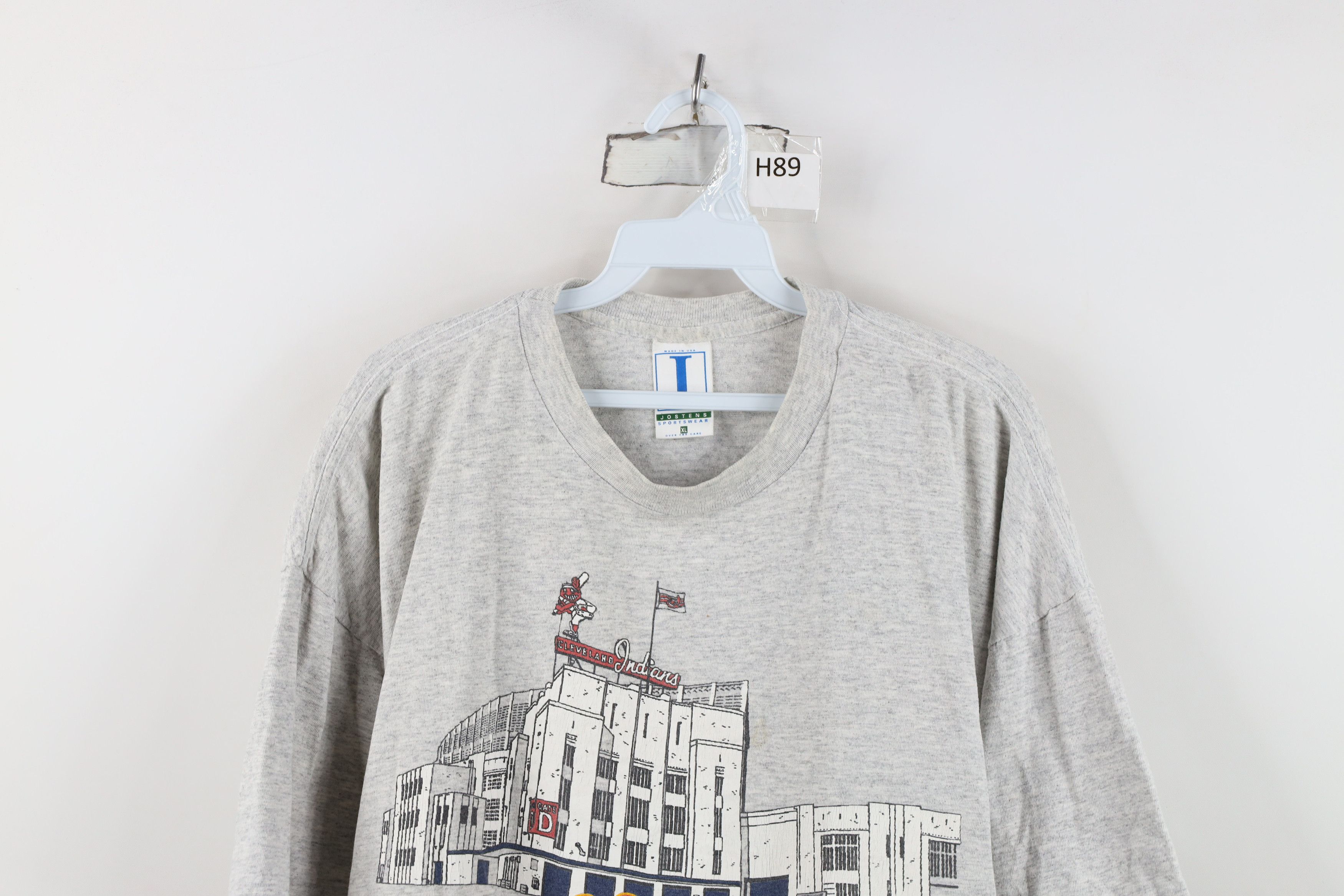 Vintage Vintage 90s Indians Baseball Last Hurrah Stadium T-Shirt USA Size US XL / EU 56 / 4 - 2 Thumbnail