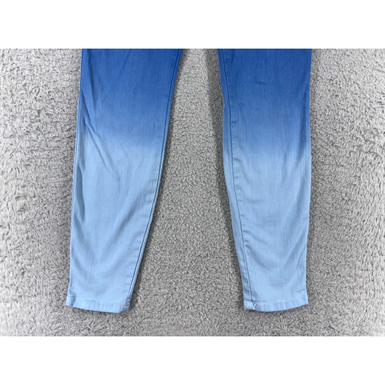 Bebe BeBe Jeans Womens 28 Blue Jeans Denim Skinny Tapered Two Tone Made USA Lyocell Womens Size 28" / US 6 / IT 42 - 2 Thumbnail