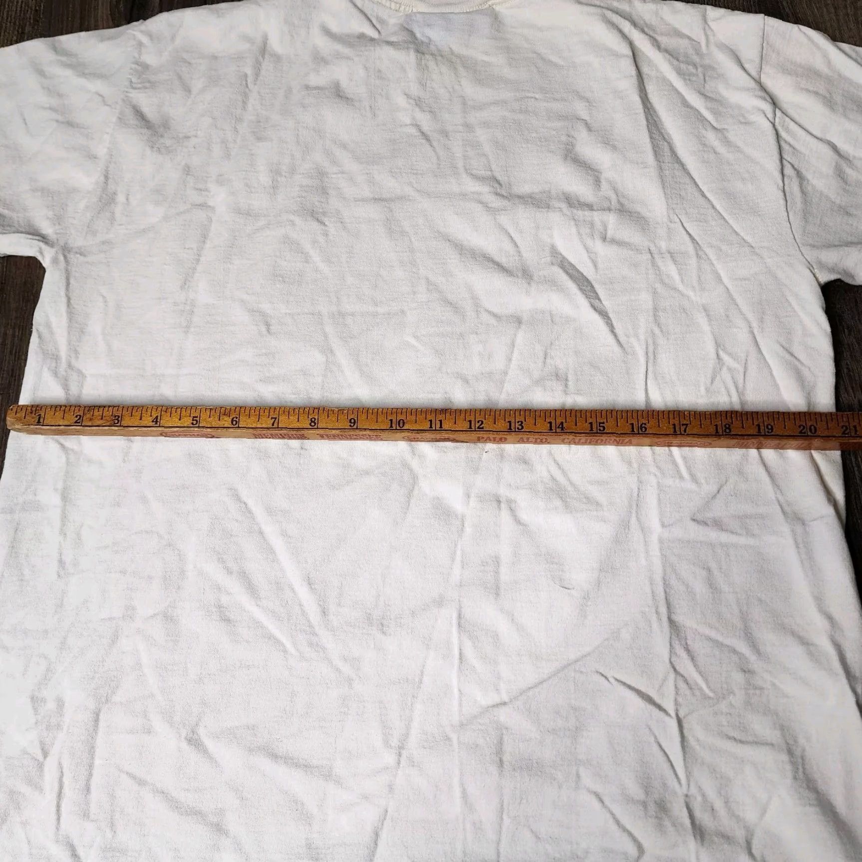 Express VINTAGE Express Jeans Shirt Mens XL Beige ShortSleeve Crew Neck Made In US Single Stitch 90s? Size US XL / EU 56 / 4 - 4 Thumbnail