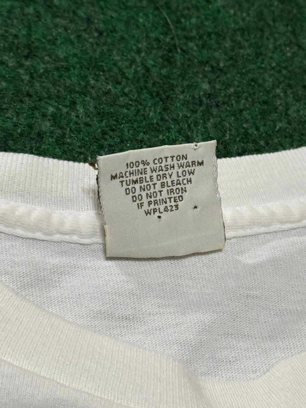 Levi's Vintage Clothing Vintage 90s Levi’s Strauss Denim We Demand The Best T Shirt Size US L / EU 52-54 / 3 - 5 Thumbnail