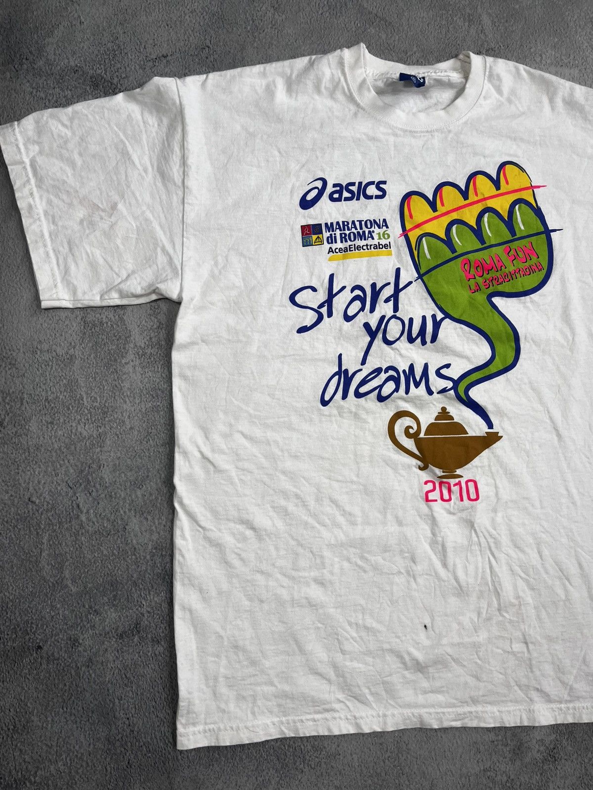 Asics × Vintage Vintage Y2K ASICS 2010 Roma marathon big logo tee XL Size US XL / EU 56 / 4 - 2 Thumbnail