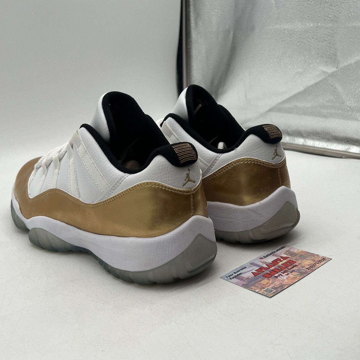 Jordan Brand Air Jordan 11 low closing moments Size US 10.5 / EU 43-44 - 4 Thumbnail
