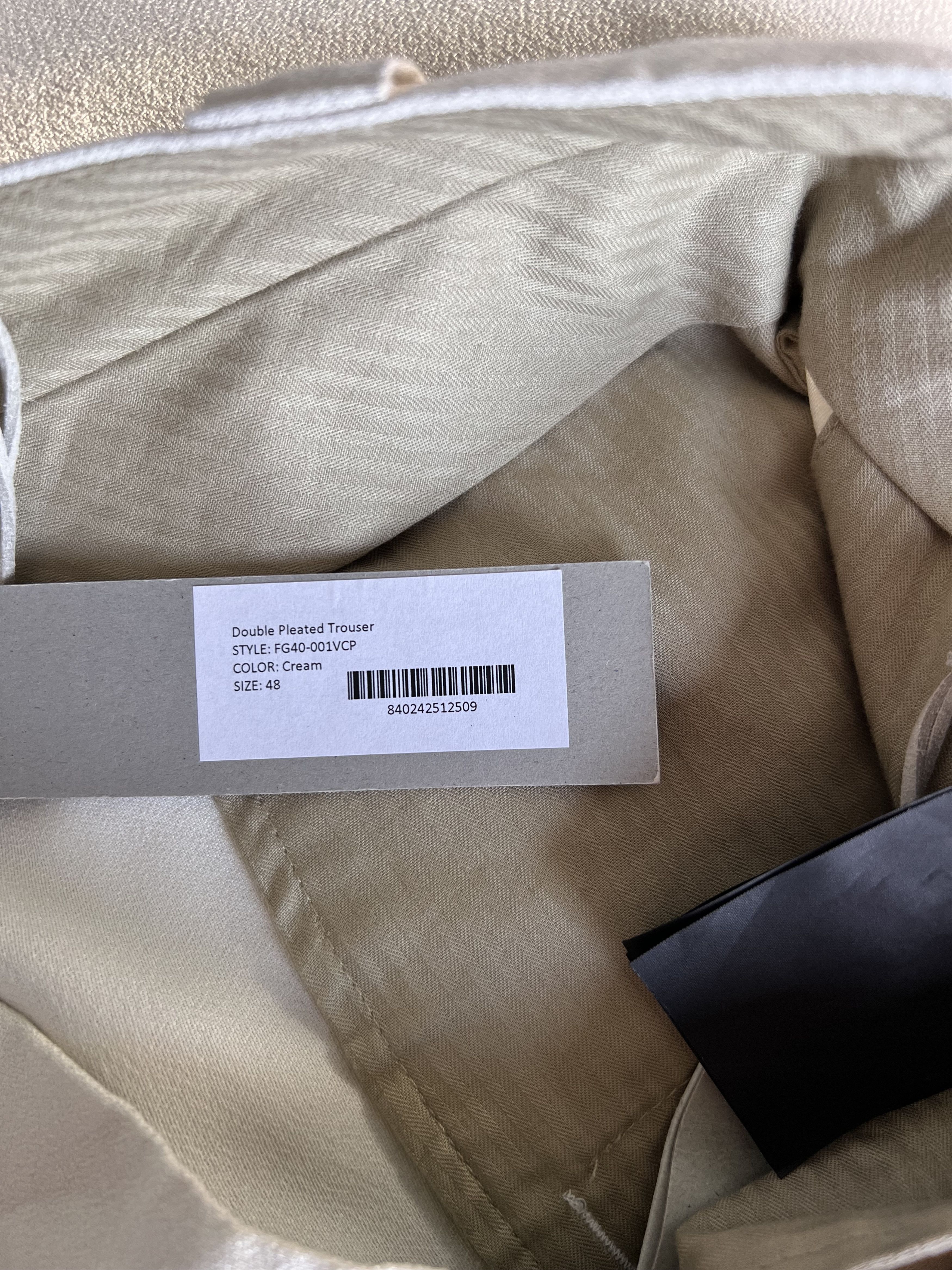 Fear of God Fear of God Double Pleated Trouser in Cream Size US 32 / EU 48 - 8 Thumbnail