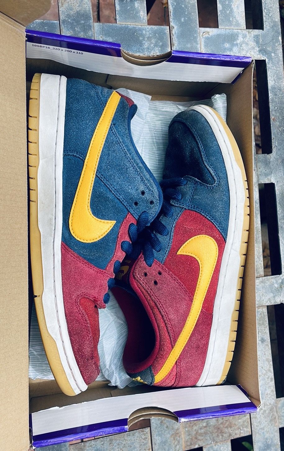 Nike Nike Dunk Barcelona Size US 9 / EU 42 - 1 Thumbnail