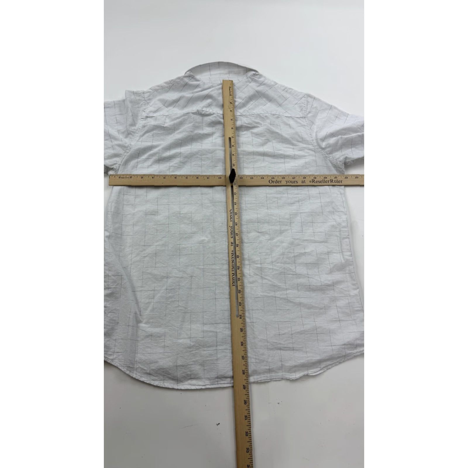 TravisMathew Travis Mathew Shirt Mens L White Gray Short Sleeve Button Up Casual Golf Size US L / EU 52-54 / 3 - 7 Thumbnail