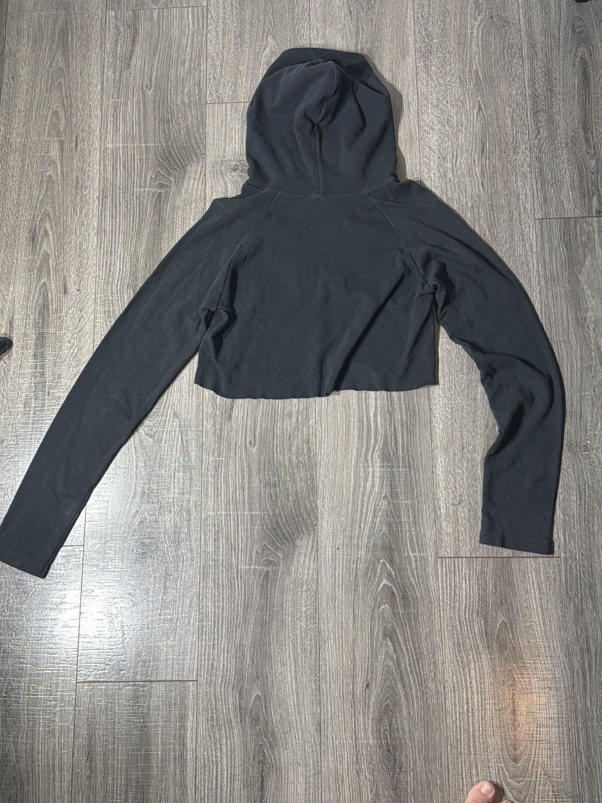 Brandy Melville Vintage blue crop top from Brandy Melville Size ONE SIZE - 4 Thumbnail