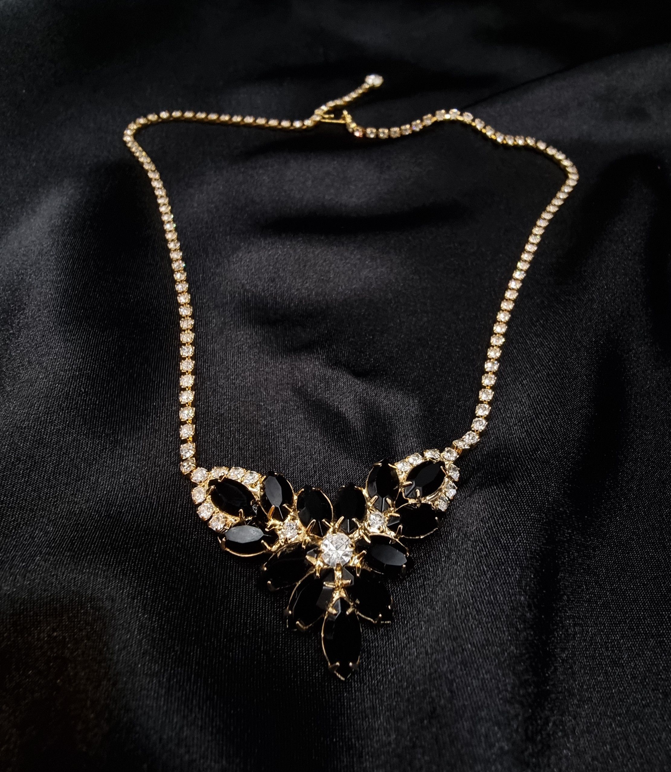 Vintage Rare Find Vintage 1980s Gold-Tone Rhinestone & Black Stone F Size ONE SIZE - 2 Thumbnail