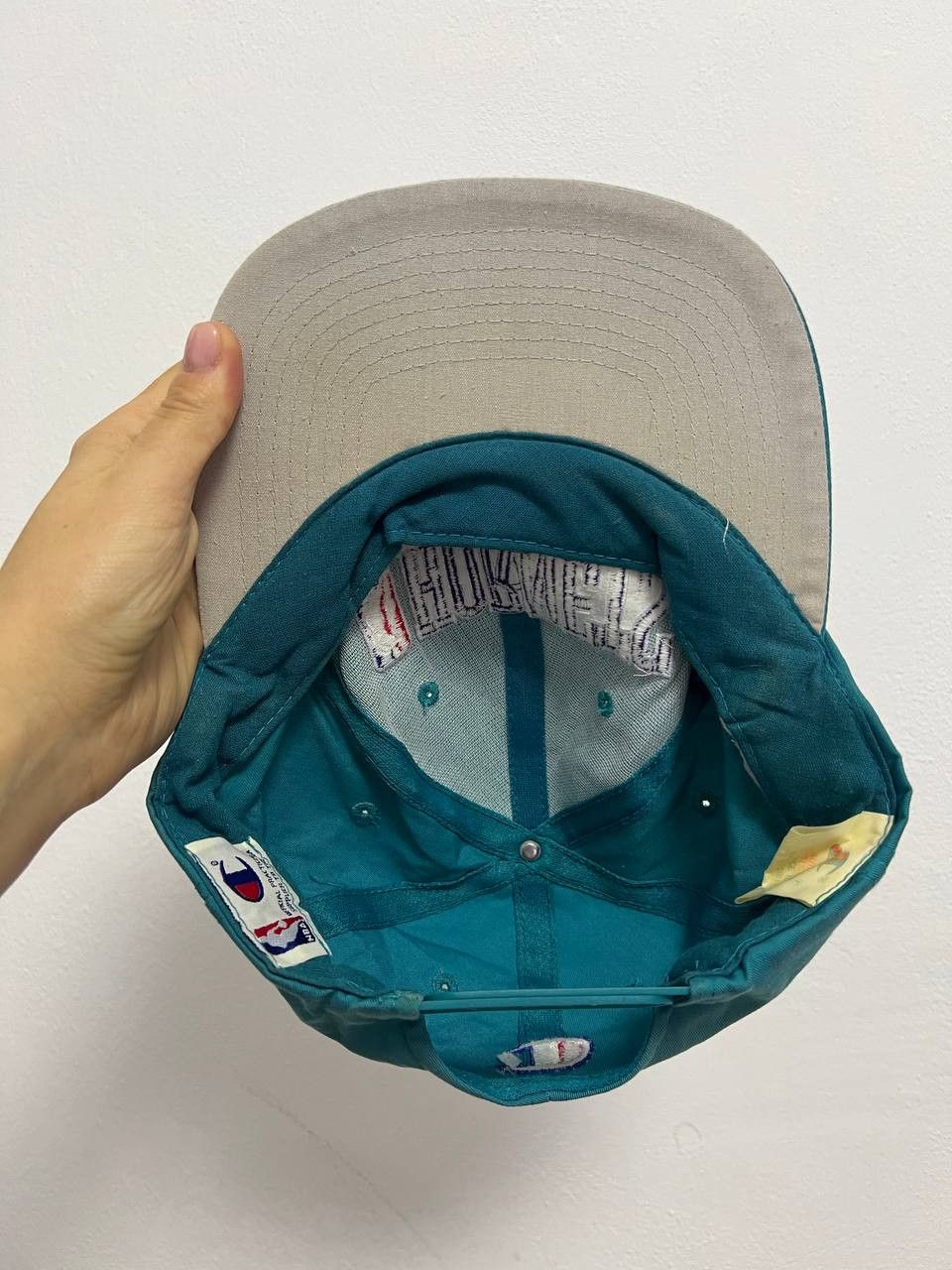Champion × NBA × Vintage Vintage Champion Charlotte Hornets Hat Snapback NBA Size ONE SIZE - 4 Thumbnail