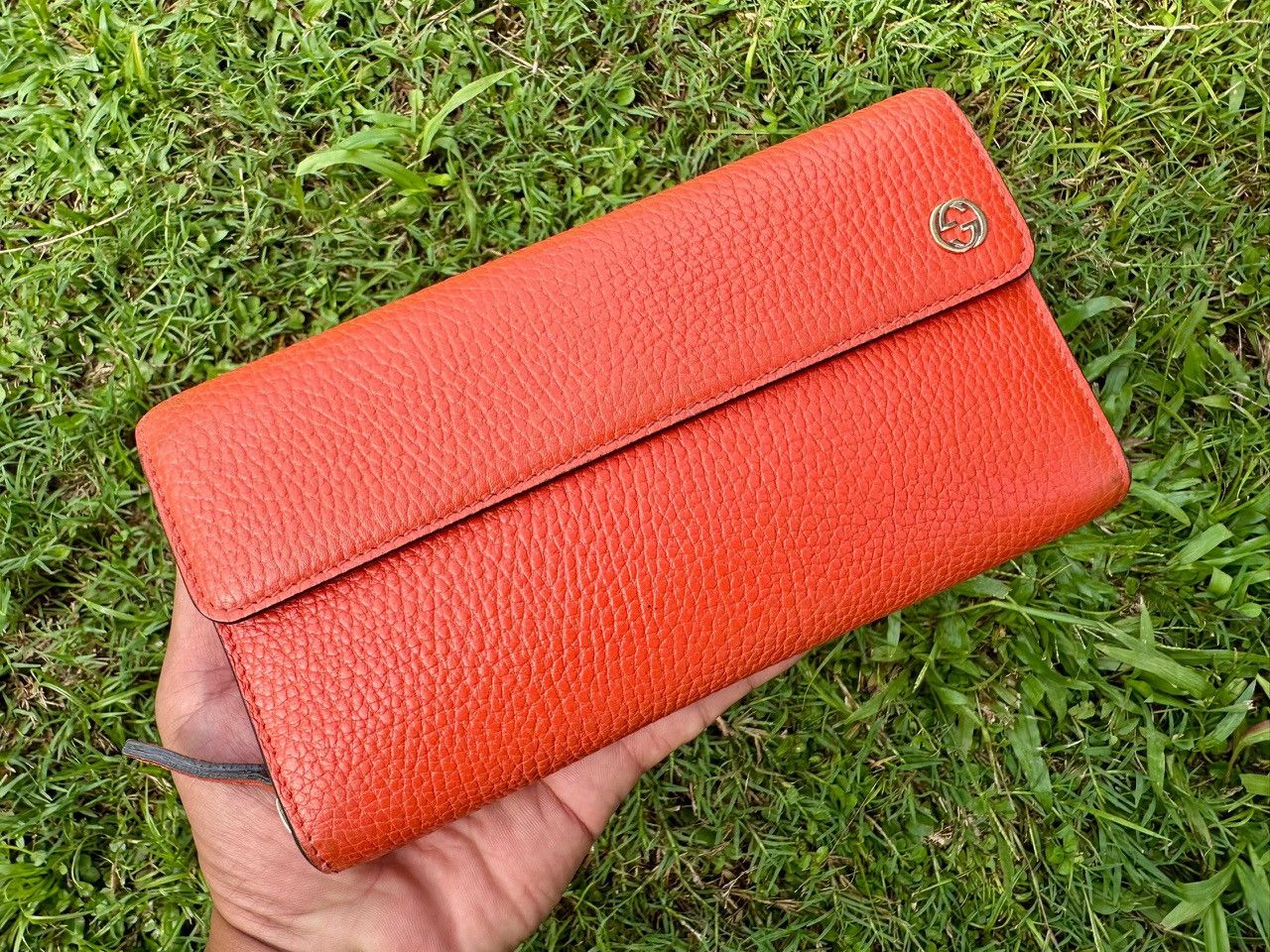 Gucci Authentic Gucci Interlocking GG Grained Leather Continental Size ONE SIZE - 1 Thumbnail