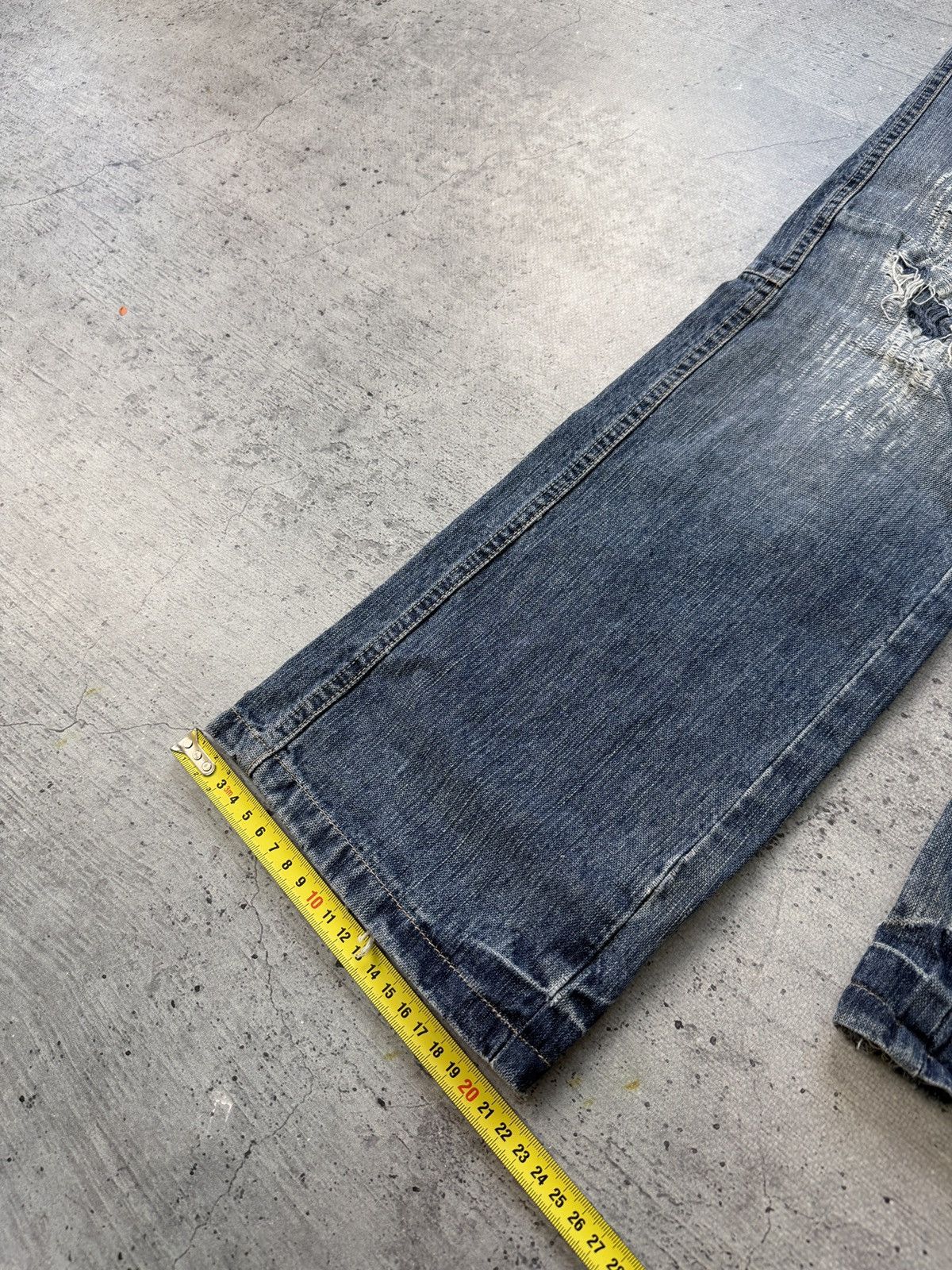 Levi's Y2K Skull Cross Bones Levi’s Engineered Jeans Grunge Size US 26 / EU 42 - 9 Thumbnail