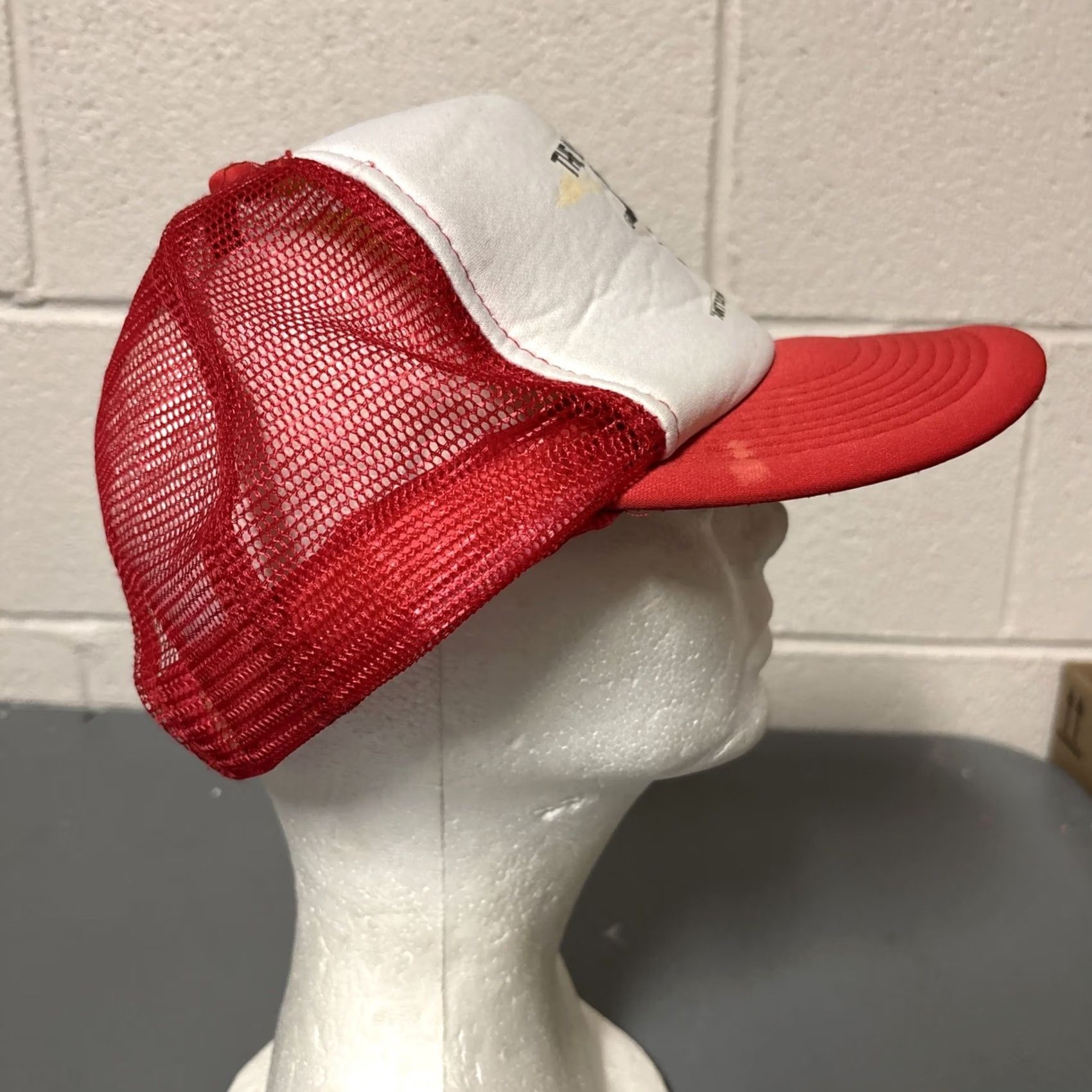 Vintage VINTAGE Otto Collection The Illusion Ain’t Buying Into Status Quo Skater Snap Back Cap Trucker Hat Red Adjustable Men One Size Cap Mens Size ONE SIZE - 4 Thumbnail