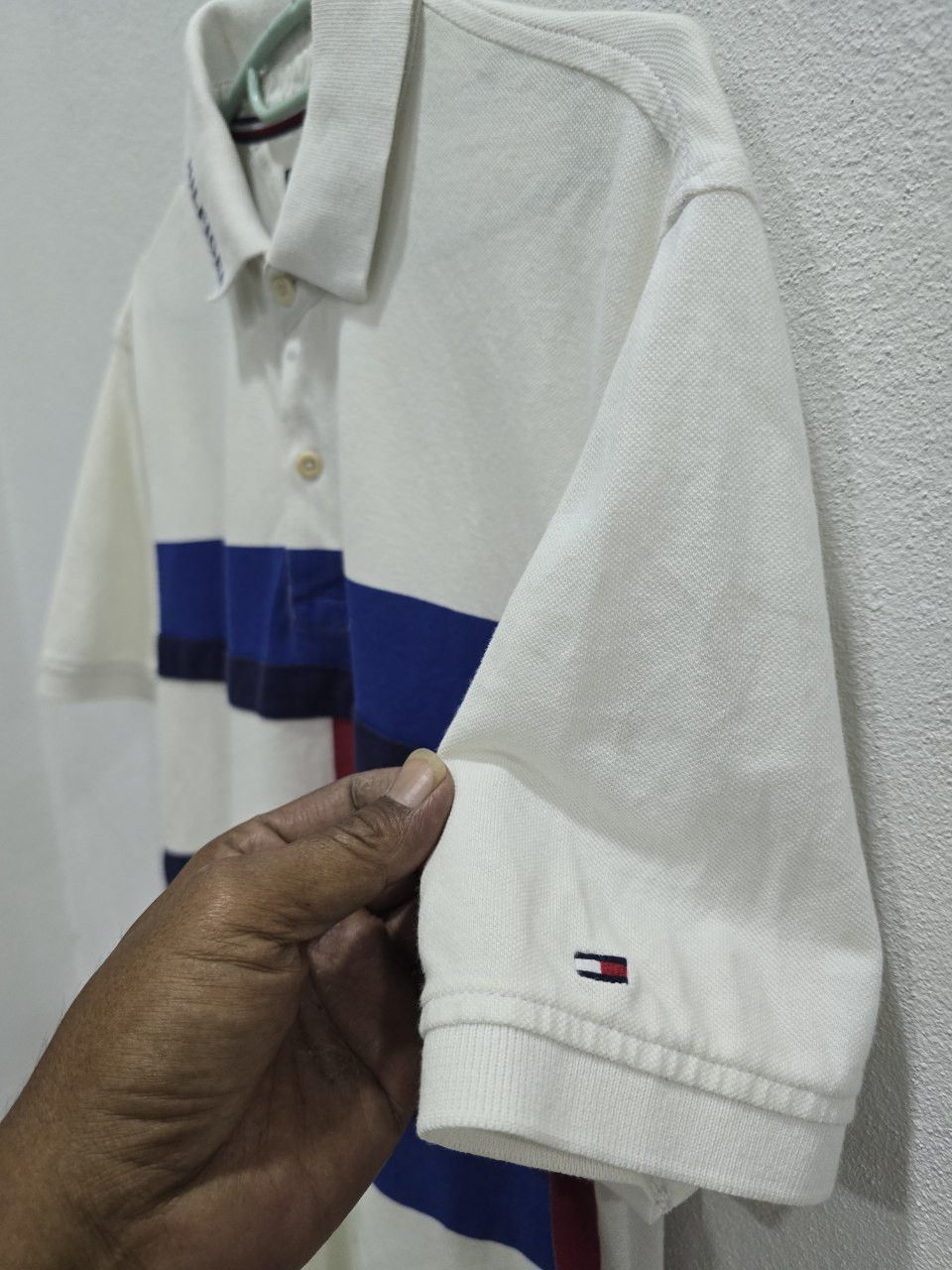 Tommy Hilfiger Block Colour Big Flag Logo POLO Shirt M Size US M / EU 48-50 / 2 - 5 Thumbnail