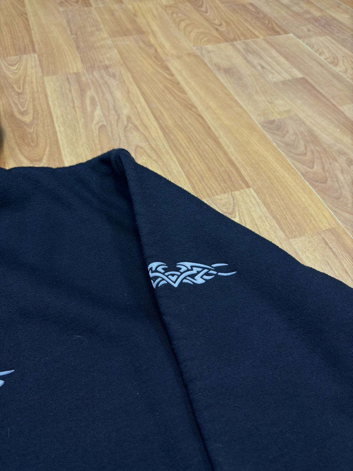 Japanese Brand × Vintage Top heavy Y2K hoodie navy affliction grunge skate Size US L / EU 52-54 / 3 - 3 Thumbnail