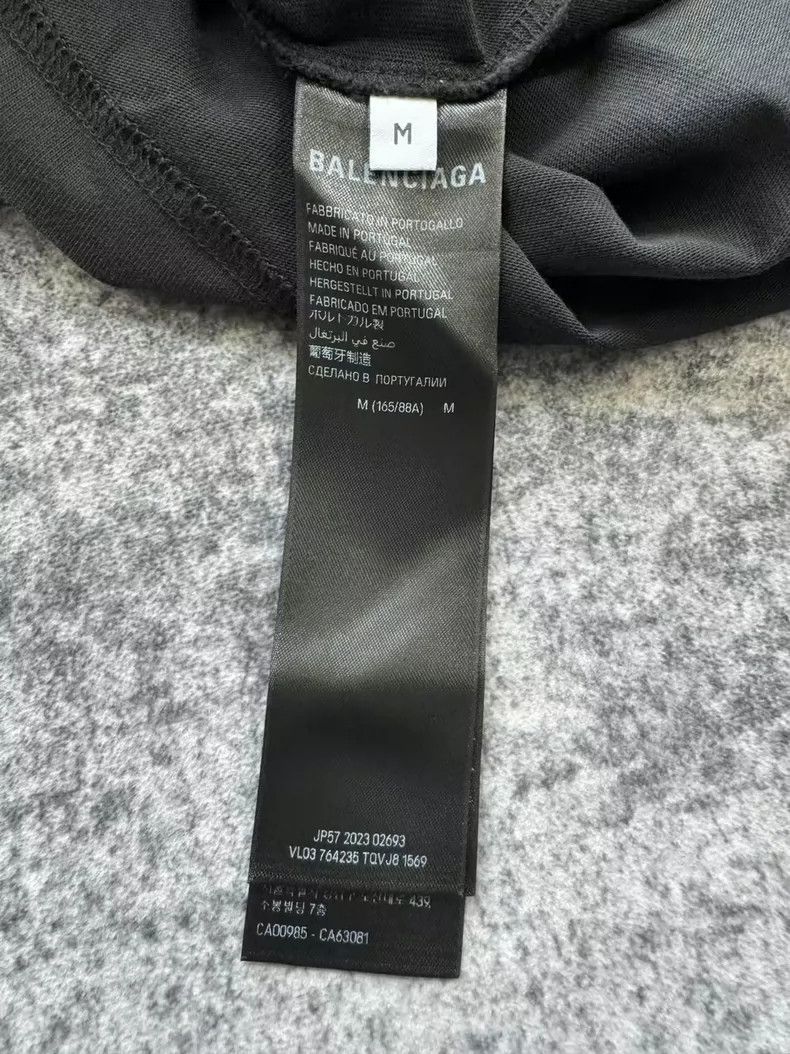 Balenciaga Balenciaga Back Sanskrit Logo Destroyed Short Sleeve Size US M / EU 48-50 / 2 - 5 Thumbnail