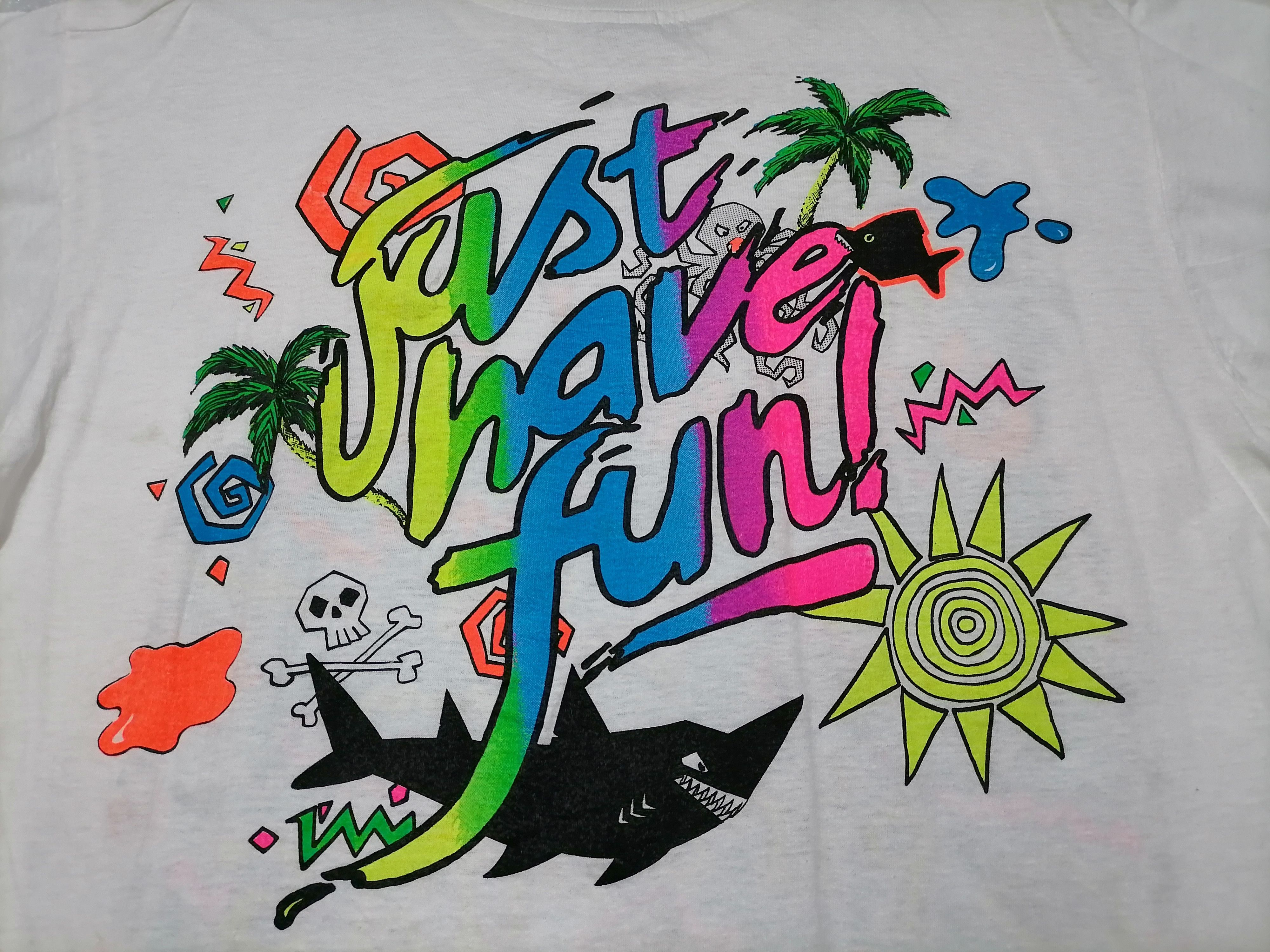 Vintage Vintage Tee CANNIBAL PIRHANAS , Italy 1984 Size US XL / EU 56 / 4 - 4 Thumbnail