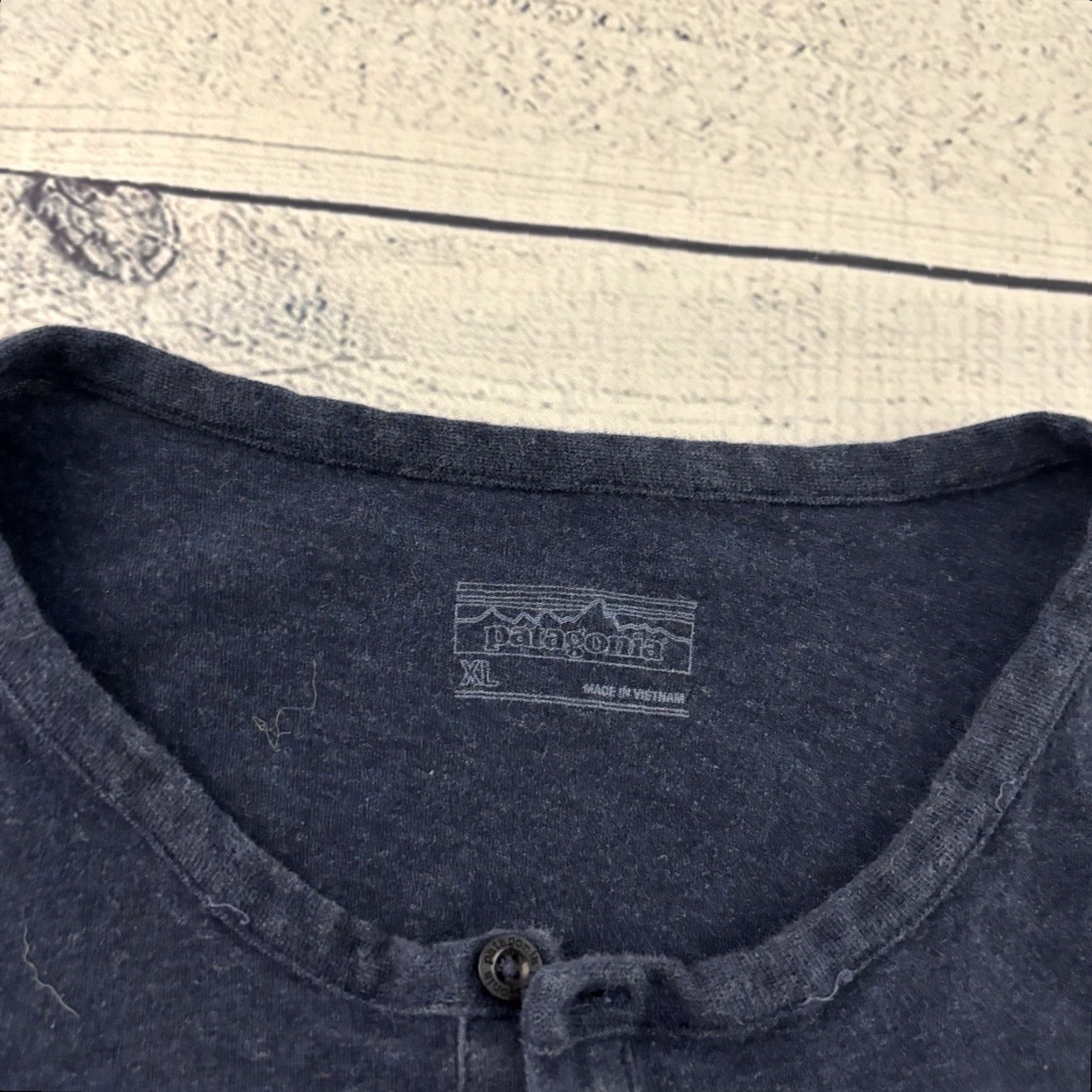 Patagonia Patagonia Shirt Button-Up Long Sleeve Daily Henley Men's XL Blue Size US XL / EU 56 / 4 - 2 Thumbnail