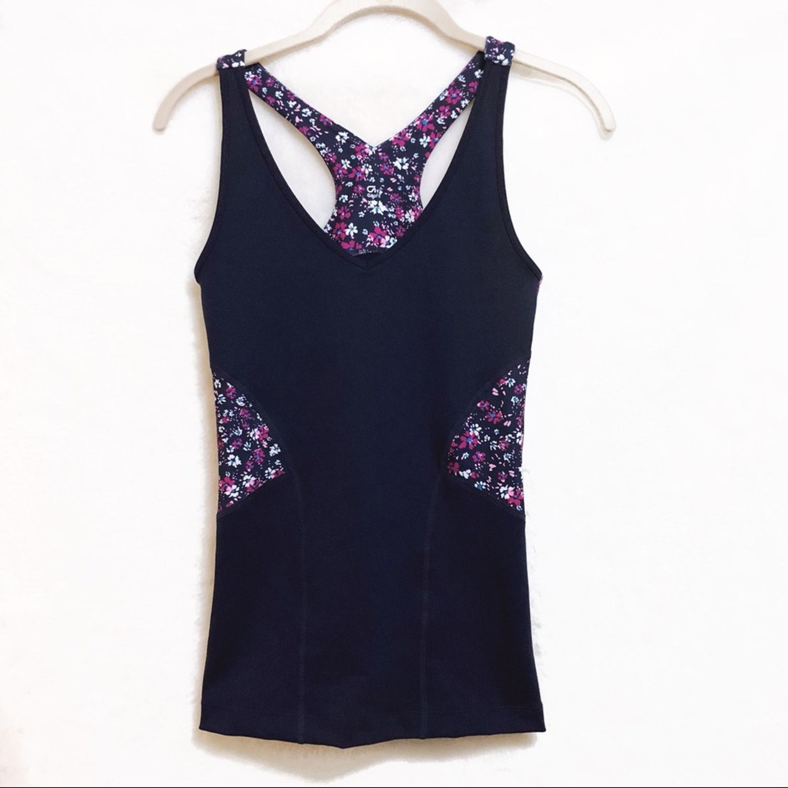 Gap Gap Fit Flower Colorblock Print Racer Tank Size XS / US 0-2 / IT 36-38 - 1 Thumbnail