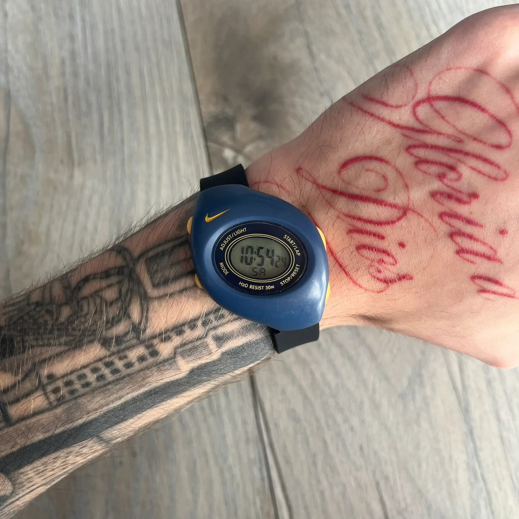 Nike NIKE TRIAX SPORT CHRONOGRAPH(VD57-5000)🧿 | Grailed